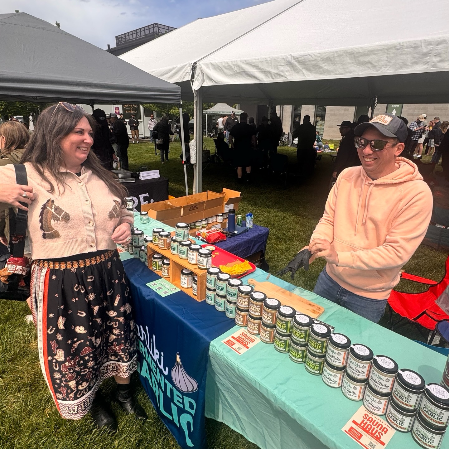 We love a good party. Cheers to 5 years, @grasslands_barbecue!
We are here until 6pm tonight with the full line up of @garlikipaste, including our new CHIMICHURRI