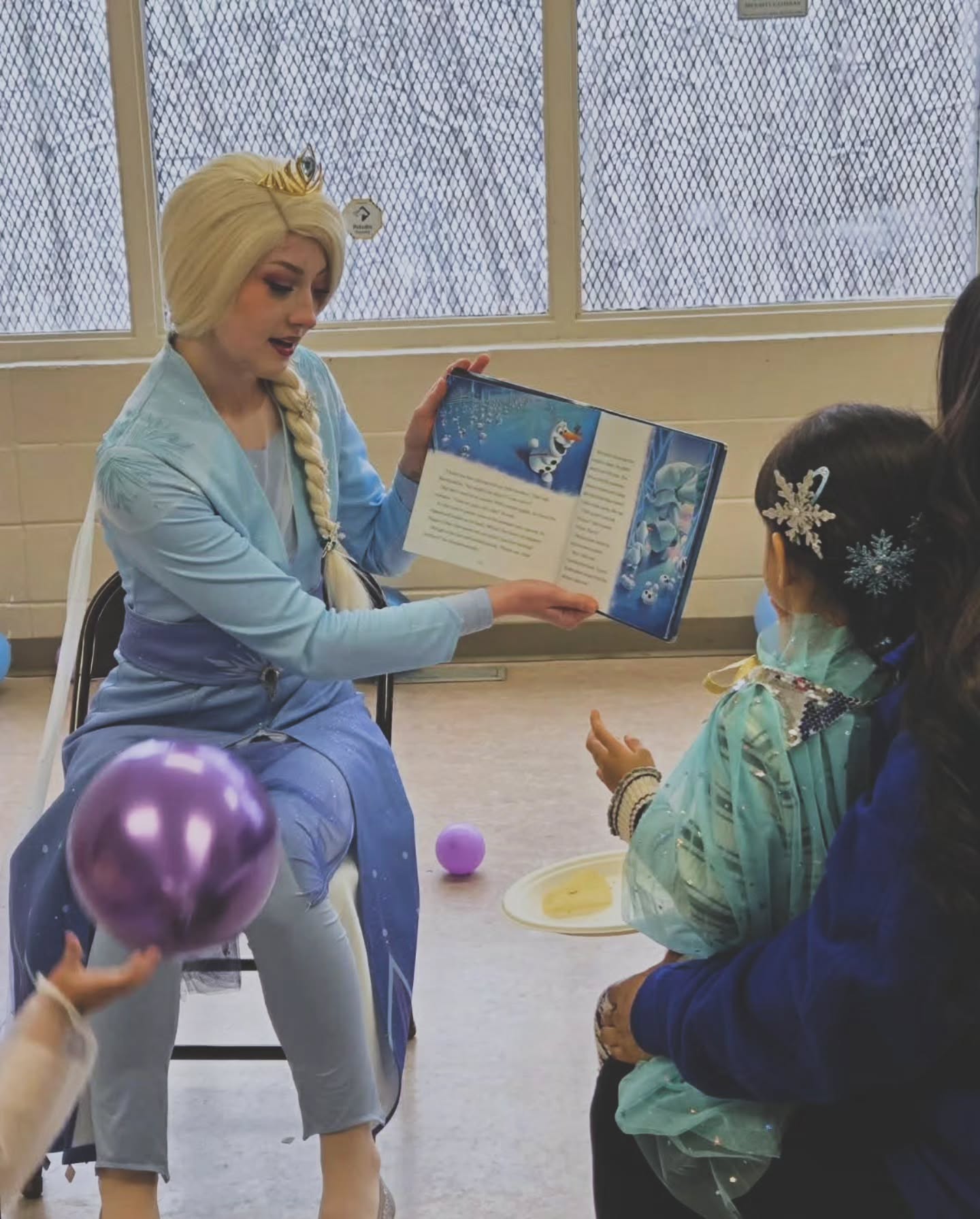 Because sometimes… the most powerful magic is found in a story 🤍 ❄️
#dazzlingprincessparties #yyc #airdrie #yql