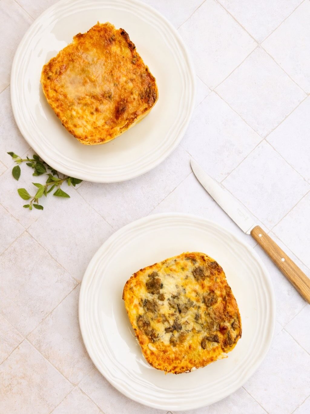 Con l’arrivo della bella stagione, nel mondo della pasta fresca succede sempre una cosa curiosa:
all’improvviso tutti hanno voglia di lasagne. E noi non facciamo troppe domande. Anche perché, diciamolo, è sempre il momento giusto per concedersi un buon piatto di lasagne gluten free. Magari nella nostra versione vegetariana ai funghi, ai carciofi e agli asparagi. Le trovate in pratiche monoporzioni, da mettere direttamente in forno. Perché la vita è già abbastanza complicata così — al resto pensiamo noi.
Psst! Se invece siete team lasagne verdi al ragù… tranquilli, ci sono sempre.
Le lasagne #LaSpigaAmica vi aspettano nei nostri negozi su prenotazione:
📍Bologna – via Petrarca 13/2, zona San Mamolo
📍Milano – via Caravaggio 14, zona Solari
#lasagneglutenfree #pastafrescasenzaglutine #glutenfreebologna #glutenfreemilano