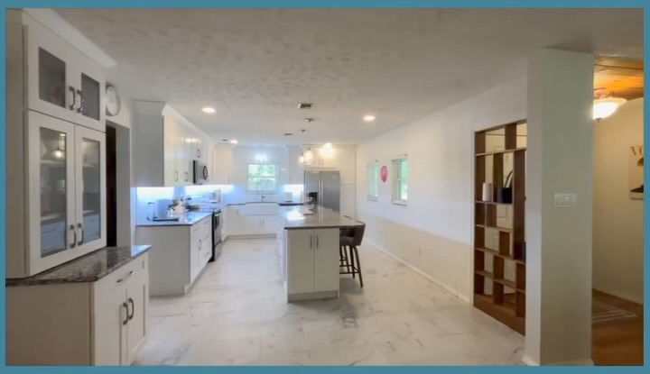 lakesiderealty