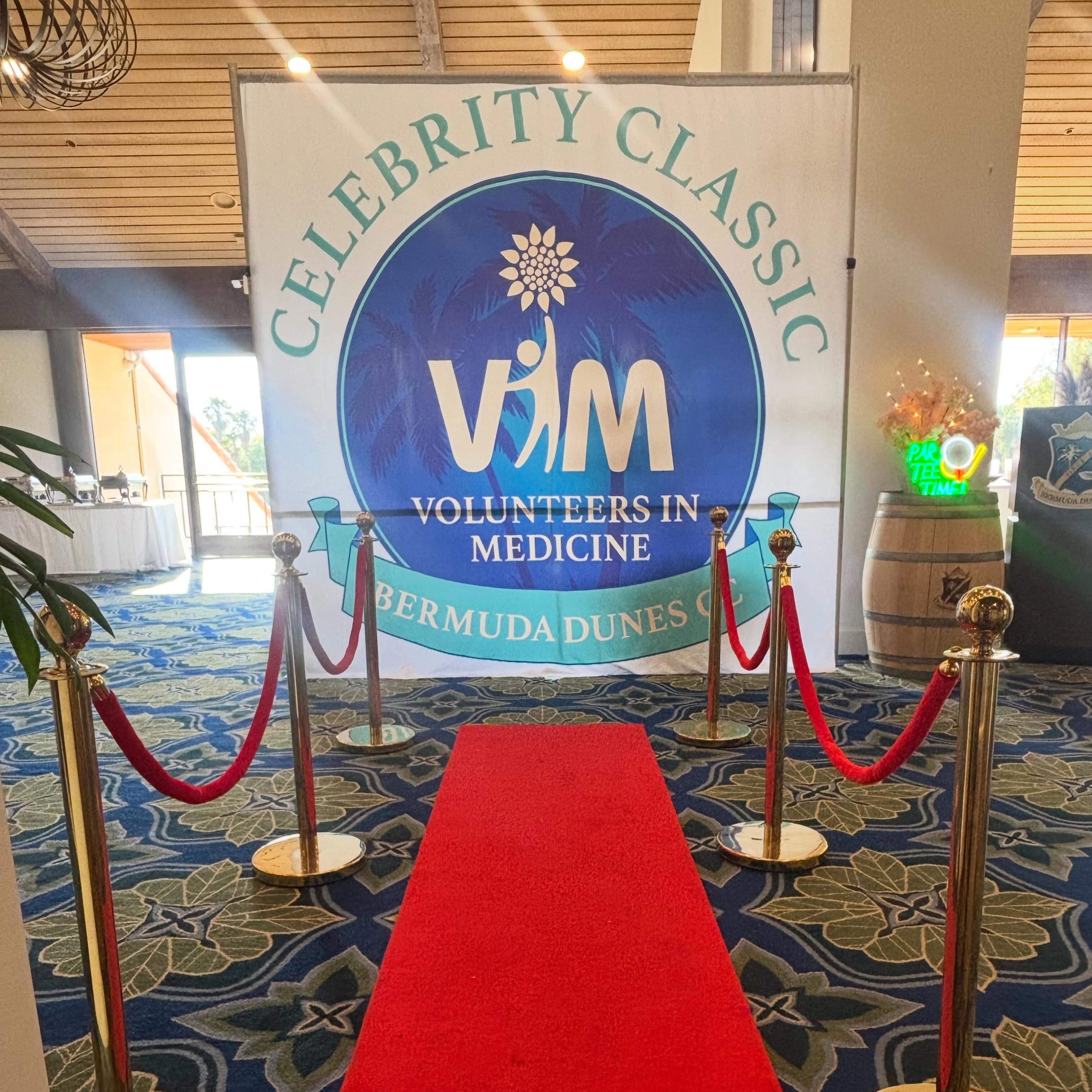 Another great event in the books with our friends at VIM. We partnered together with Volunteers in Medicine for their golf kick off event. Event check in, auction bid assist, live auction recording, and item won reconfiguration all provided for a successful fun evening. Click the link in our bio @auctioneventsolutions for any questions you may have to make your next event a success. ⛳️🏌🏌️♀️🏌🏻♂️