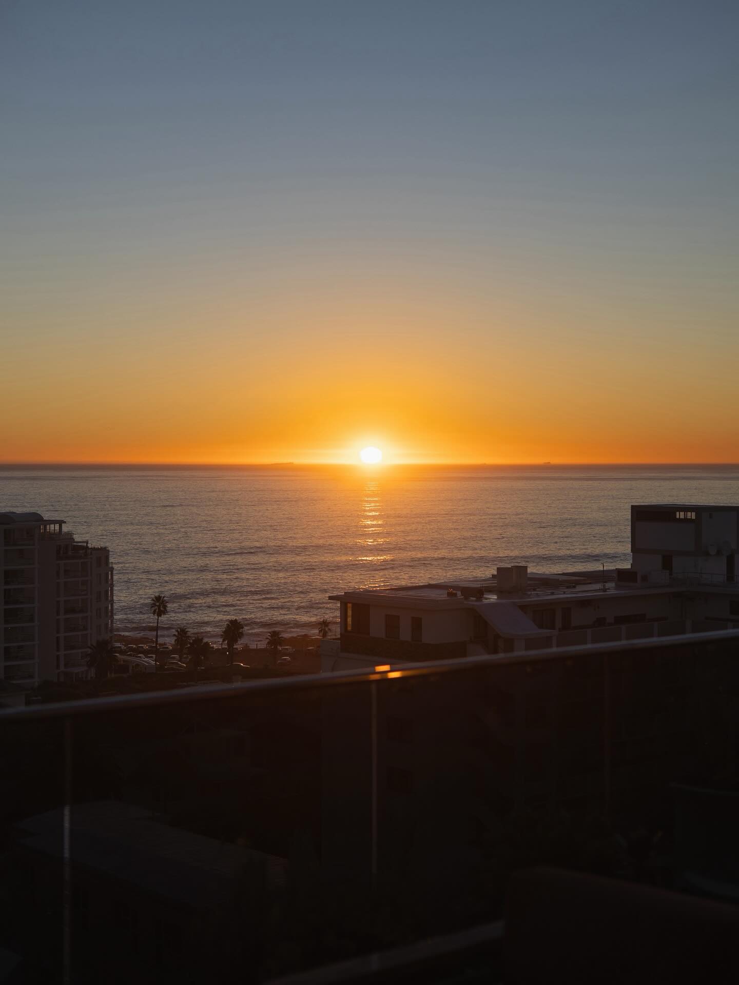 winter sunsets paired with you favourite small plates and cocktails. 🍸
we’ll be screening the UEFA champions league semi-finals on the 9th floor this week, alongside our first takeover of the season with @_____cena.
021 286 9332
2 kings rd, sea point
9th floor of @latitudeapart_hotel