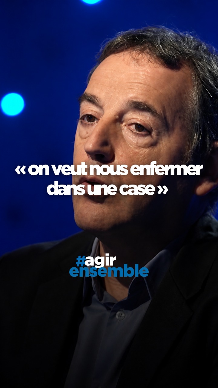 L'Union est-elle toujours une force ? 🗳️
L'analyse fine de Jérôme Fourquet sur le cas d'école toulousain nous offre une perspective saisissante sur les dynamiques électorales actuelles. Il y démontre avec précision comment l'accession de La France Insoumise à la tête d'une liste d'union peut paradoxalement fragiliser le bloc de gauche.
Loin d'une simple addition des voix, on observe au second tour une "évaporation" de près d'un tiers de l'électorat socialiste et écologiste modéré, qui préfère l'abstention ou le vote pour le candidat sortant plutôt que de soutenir une liste menée par LFI. Plus frappant encore, la présence de LFI agit comme un puissant catalyseur pour un "front anti-insoumis", mobilisant massivement les électeurs du Rassemblement National et les abstentionnistes au profit du centre-droit.
#AgirEnsemble #Politique #Analyse #JeromeFourquet #Toulouse #Elections