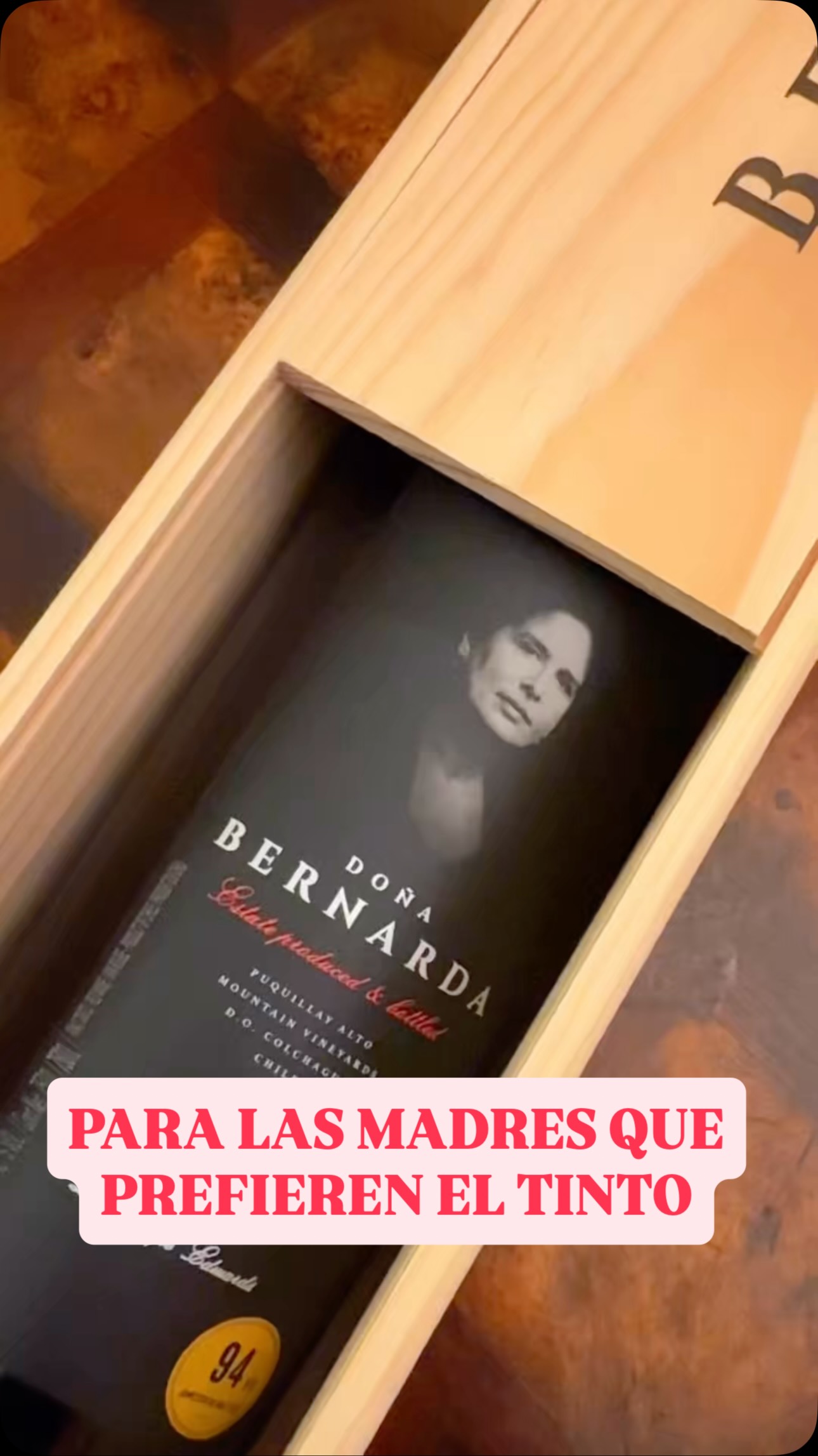 🍷Un vino que me encanta y que no pasa de $50👇🏻
Búscalo hoy en @todovinopr y dale a mamá un gran vino chileno que es un tributo a una gran mujer, madre, abuela, matriarca del clan de @luisfelipeedwardswines.
#wine #vino #regalo #madre #puertorico