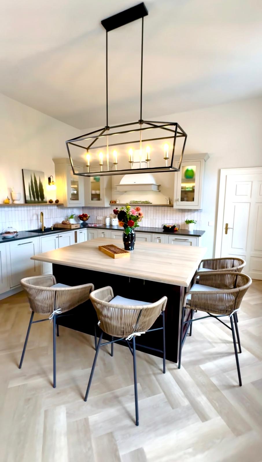 Kitchens are one of my favorite rooms to design for my clients. As we say „the heart of the home" is where everything happens. I try to make it a space not just to cook but actually spend time in, sometimes more than any other room.
The essence of a Landhaus Kitchen is to create a living space that is more than only a kitchen
.
.
.
.
.
#kitchendesign #englishkitchens #englishkichenstyle #designinspo #1909kitchens #interiordesign