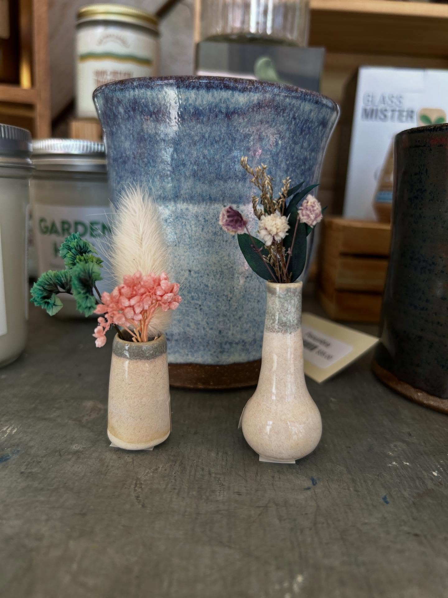 I had all these intentions to make lots of tiny vases for Mother’s Day and put dried florals in them, but turns out I only got 2 done. These two beauties are available, along with some new pottery, lots of plants, stickers, geodes, and bandanas for whomever you love in your life!