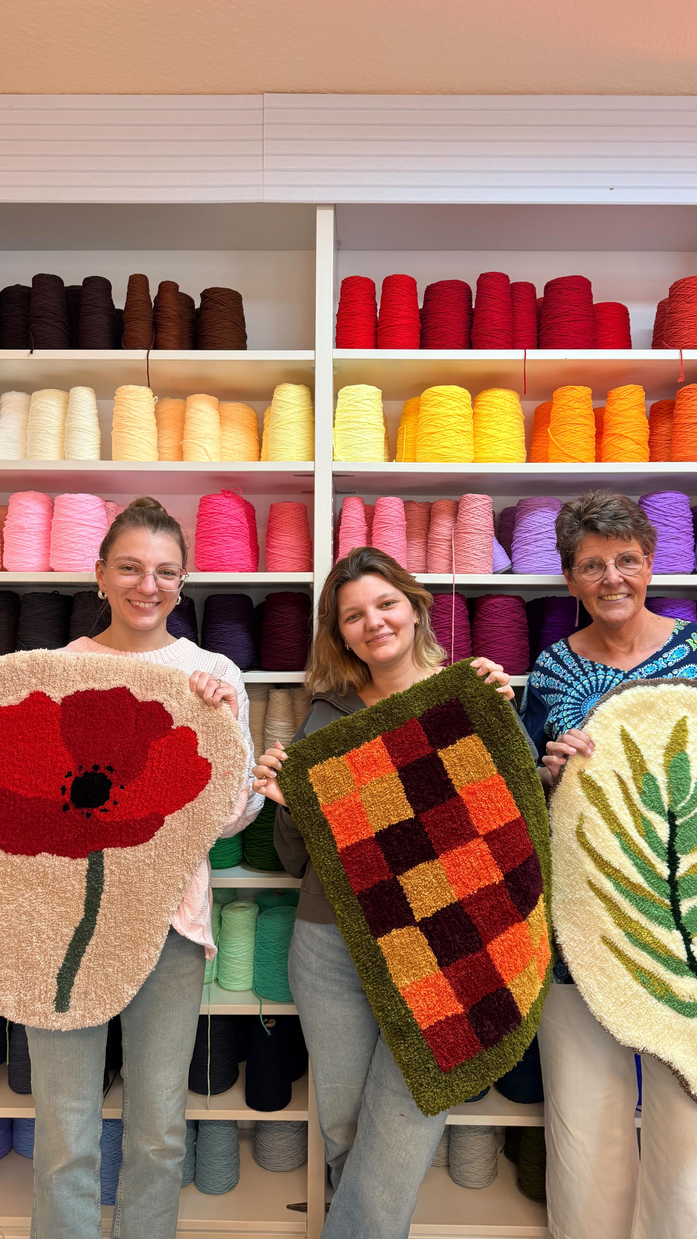 Einfach mal was ganz besonderes zum Muttertag verschenken 💌
Buchung unter middelwerk.de
#muttertag #geschenkidee #tufting #workshop