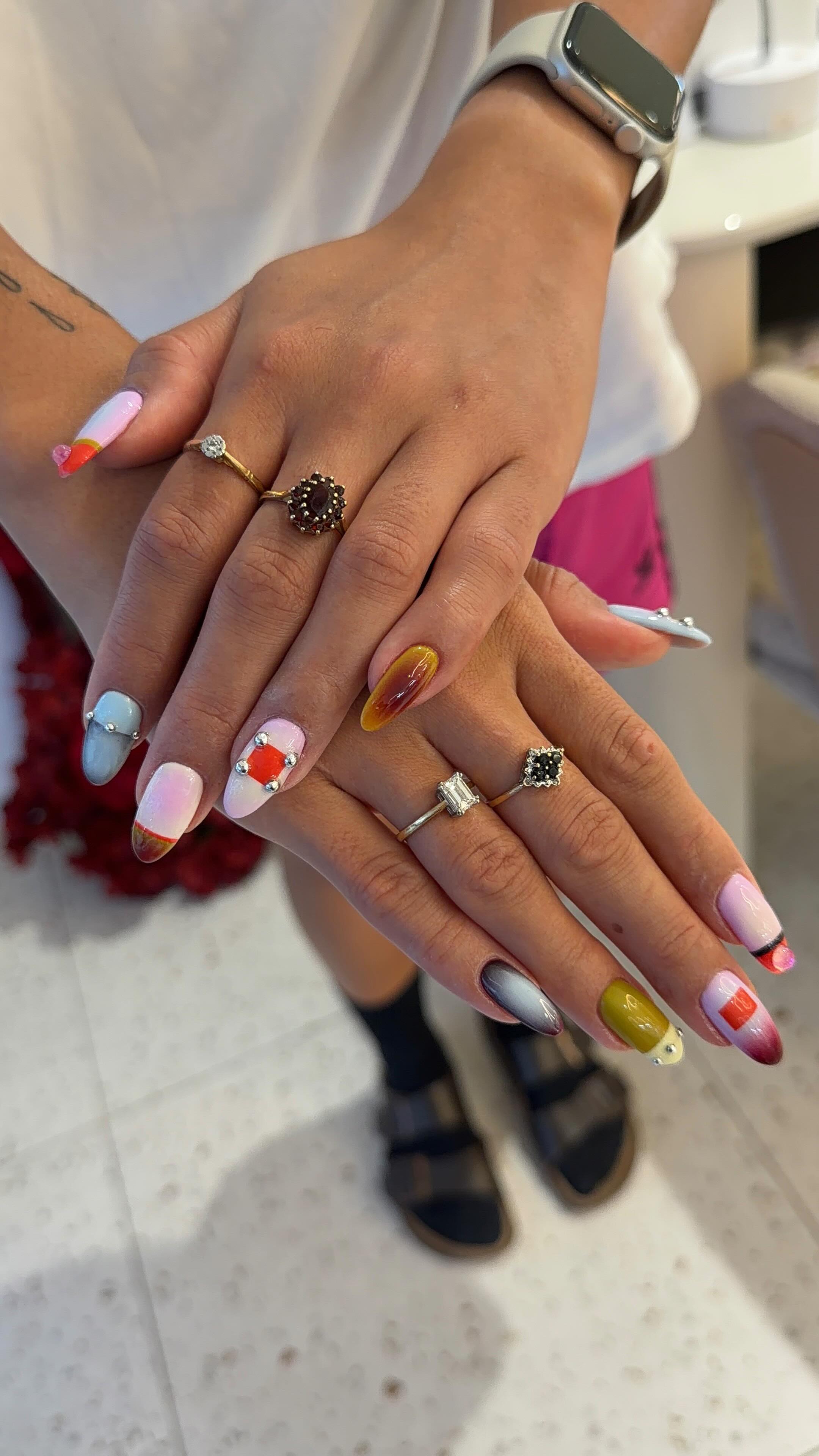 ❤️❤️❤️
#biabnail #nailart #russianmanicure #naildesign #chromenails