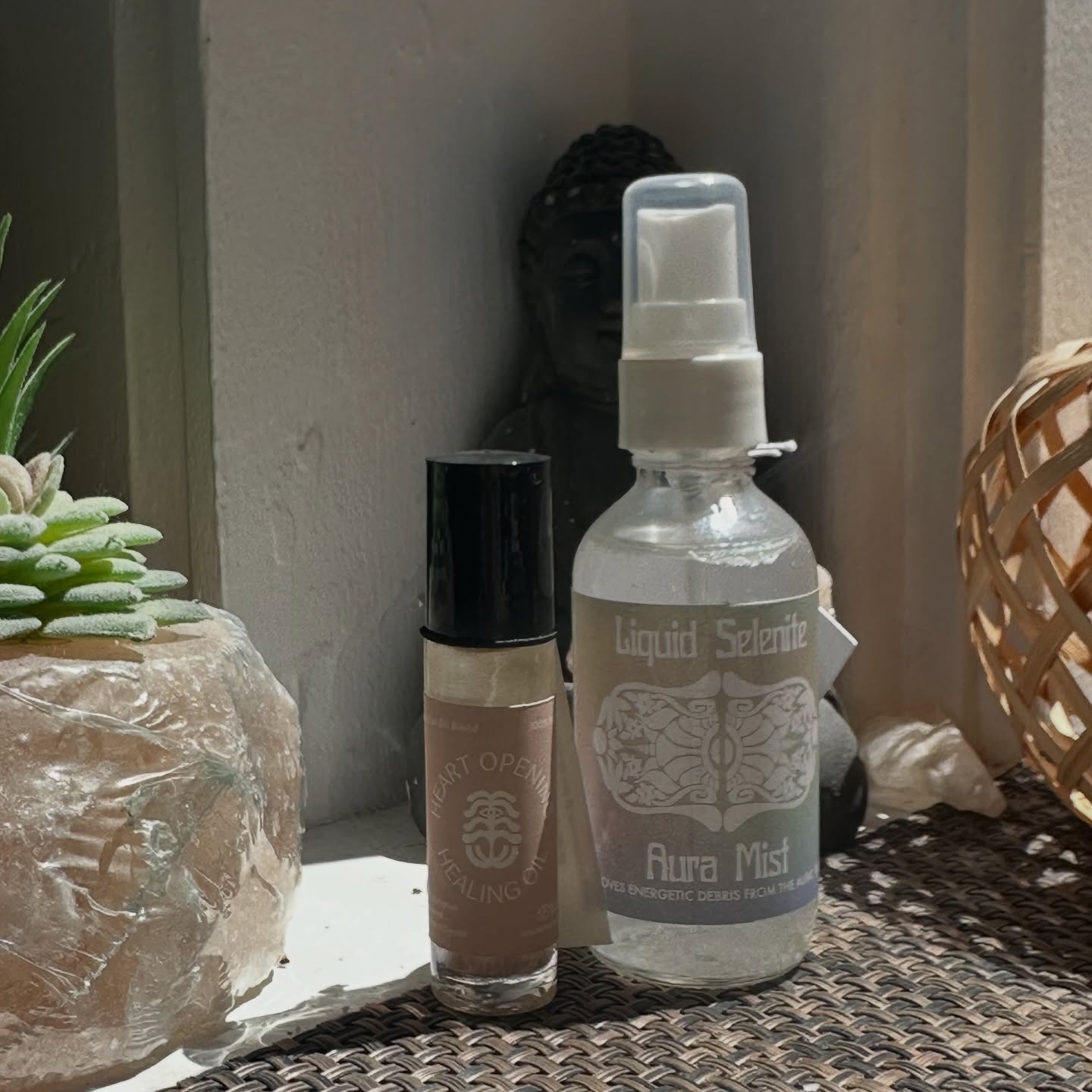 Just some cute gift ideas for Mom 🩷 From salty little self-care treats to candles, crystals, teas, and all the feel good goodies… We stocked the shelves with gifts for every kind of mama, stop in to grab her the perfect gift 💐
