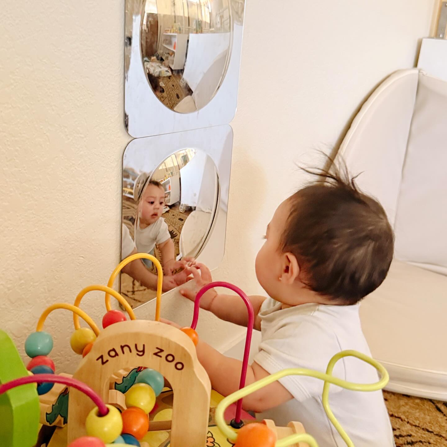 Mama, it’s me! 😍✨
Intentional sensory experiences everywhere we go at LPP 🩵