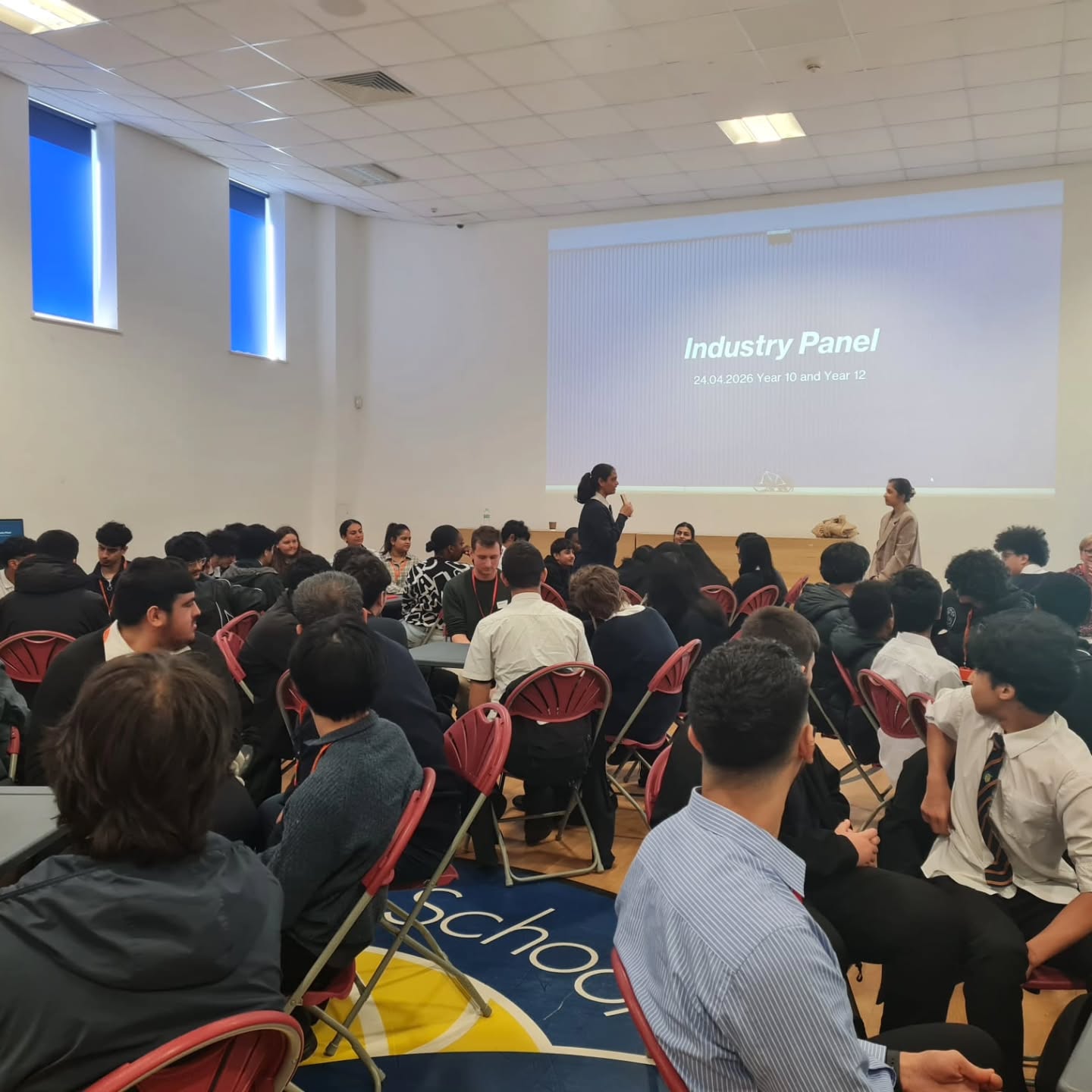 Bridging a gap between school and the outer world.
We welcomed Danielle (Physiotherapist), Ali, Kinjal and Sinai (AI and Consulting), Jenni (CFO of UpLearn), Poonam and Preeti (Civil Service), Alison Delius (University of West London), and Adam (FCDO) for a morning of exchanging knowledge and advice to our sixth form students at our latest @whitefriarsschool Industry Panel.
Choosing a career is hard. Sharing our experiences helps us make those decisions a little easier.