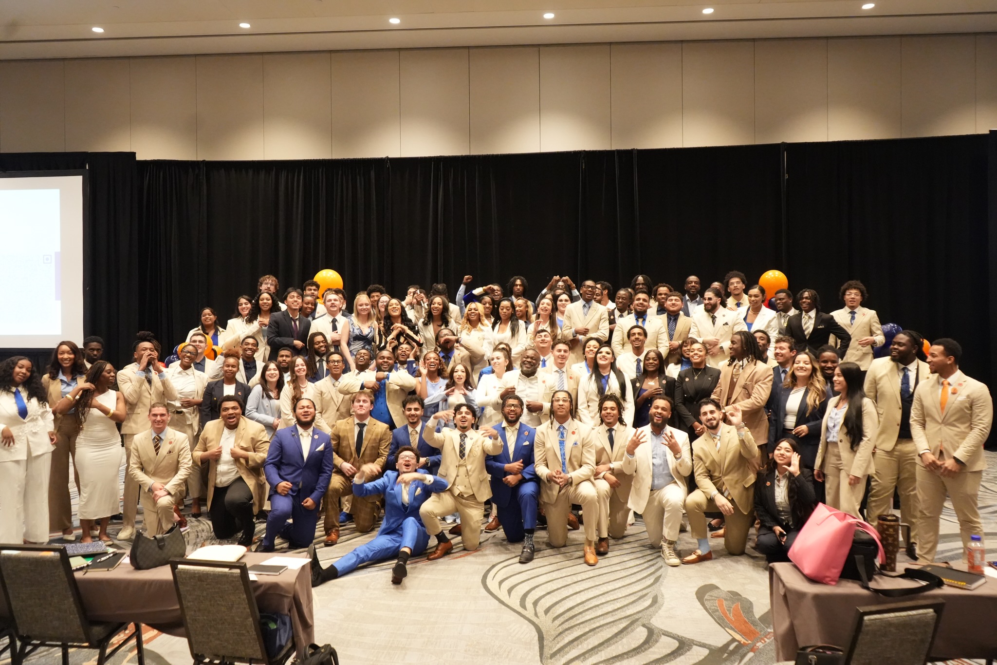 We took over Chicago 🔥✈️
A couple weeks ago, the Crush City team hit the conference and came back with a whole new level of focus, leadership, and vision. It wasn’t just a trip—it was elevation.
New mindset. Bigger goals. Same drive. 💼🚀
Click the link in our bio to apply 🚀.
#CrushCity #ConferenceRecap #LevelUpSeason #LeadershipGrowth #teamsuccess