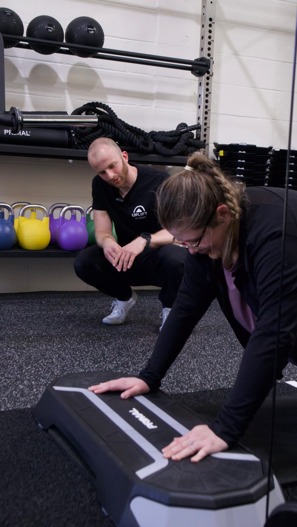 When you’re vibing with your PT then they start actually PT-ing 😅
During our PT sessions, we love having a laugh, but we still make sure you get the results you came for 🤣🤝🏼
#pt #personaltrainer #personaltraining #personaltraining #gymtrainer