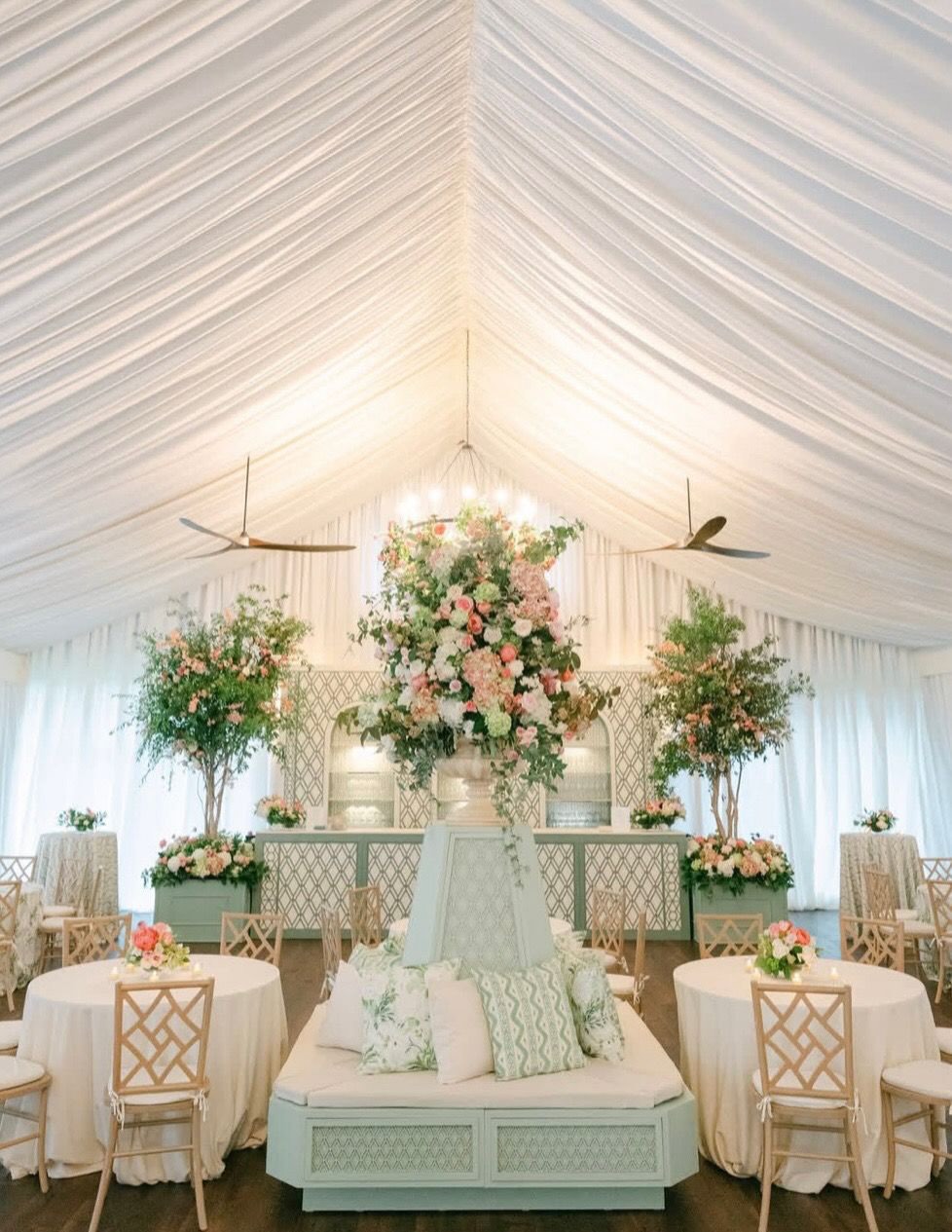 Before and after for the win!
The Skye Terrace at The Frederica Club in St. Simons Island went from beautiful bones to absolute wedding magic, and ceiling drapery made all the difference. This is a great example of how a soft, draped ceiling completely changes the energy of a room, turning architecture into something that feels truly dreamlike.
Photography: @annashackleford
Planner: @toast_events
Drapery: @partytables_linensanddrapery
Rentals/Custom Fabrication: @barflyssi @curatedeventscharleston @beachviewevents @nuagedesignsinc @spoonflower
Florals: @harveydesigns_savannah
Entertainment: @musicbypegge @jordankahnorchestra @island_sound
Wedding Cake: @vanillaandthebean
Printed Materials: @stringfellowstudio @rachelfisher_calligraphy @arzbergerstationers
Venue + Catering: @fredericagolf
Clients: @lilliechrystie & @lorencpowell
#StSimonIsland #EventDrapery #WeddingDrapery #WeddingDesign #LinkInBio
