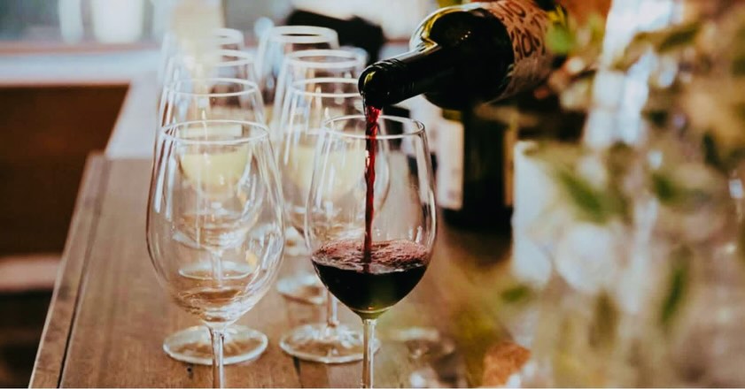 Good moments deserve a good pour. Book now to celebrate your special moments with your loved ones. 🥂
📣We’re open this upcoming Mother’s Day and seats are filling fast — don’t wait!
Book via the link in our bio. ✨
#friendsofmine #friendsofminecafe #event #eventspace #melbourneevents