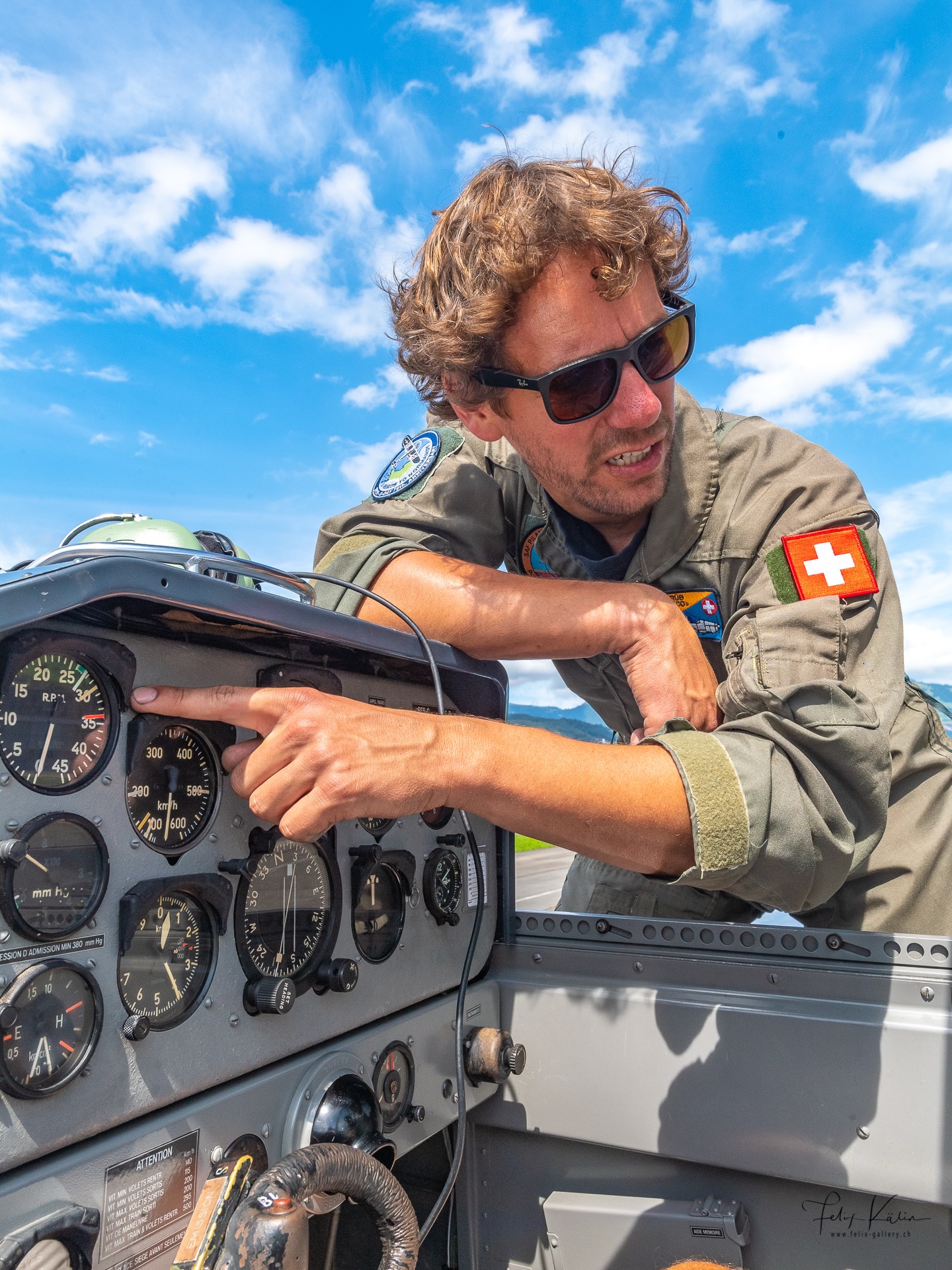 Always fully prepared…☝️
#slowbirds #pilot #cockpit #motivation #inspiration