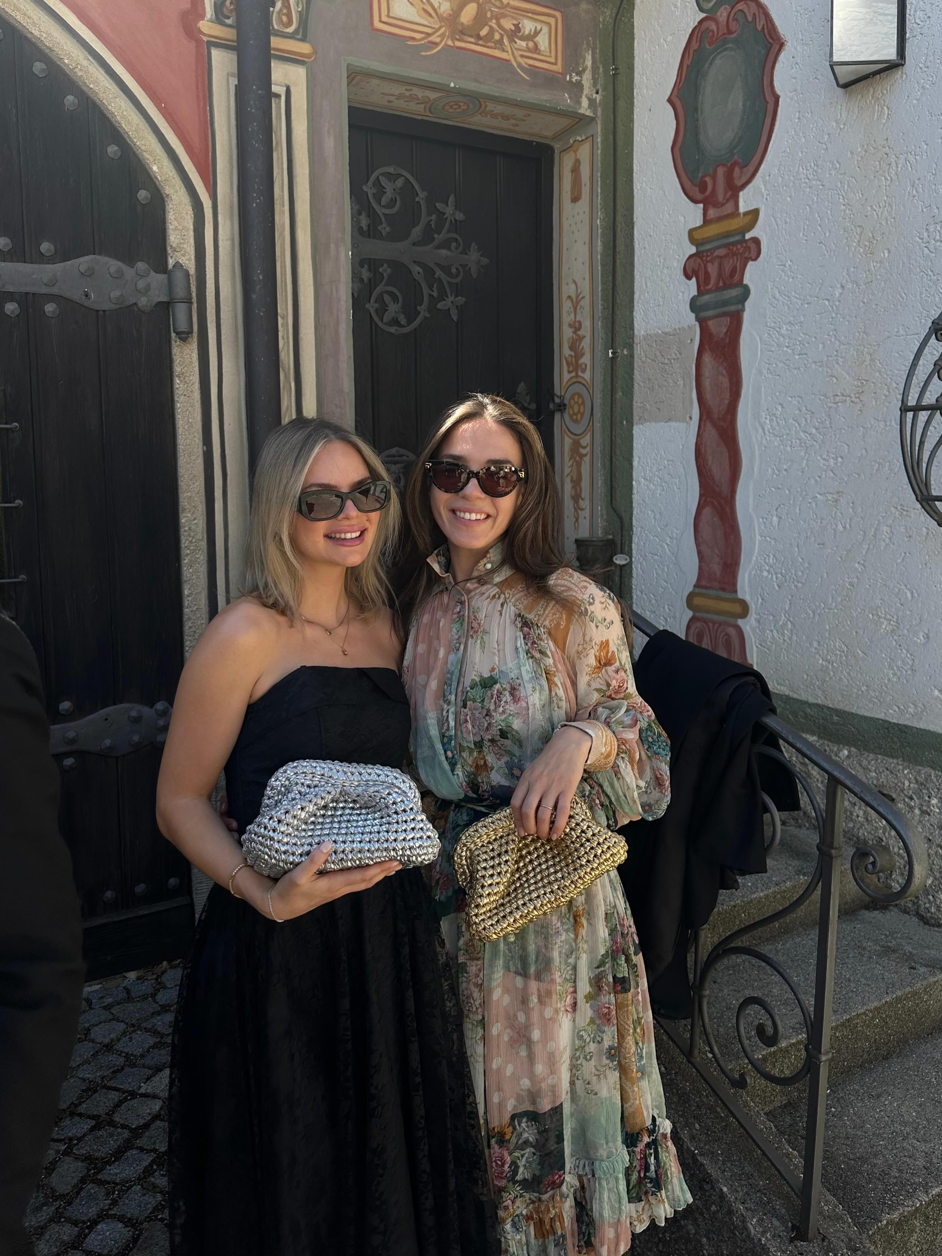 For weddings we wear TONI ✨
#gigilougirls