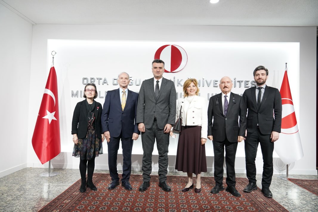 KalDer Ankara Nisan ayı dump
Üyemiz Orta Doğu Teknik Üniversitesini ziyaret ettik.
Yeni üyemiz TEİAŞ’a üyelik sertifikası takdim ettik .
ASELSAN PFMEA Eğitimi gerçekleştirdik
GençKal olarak Bilkent Sustainfest’26 da yer aldık
MEKA Global ile Proje Yönetimi 3. Grup eğitimini tamamladık
Üyemiz Selahattin Tosun’un kıymetli eşi Gonca Tosun’un ASO binasındaki Rölyef sergisini ziyaret ettik
GençKal ile Japonca derslerimizi yaptık
Verimlilik ve Teknoloji Fuarı’na katılım sağladık. Verimlilik, teknoloji ve inovasyon alanındaki güncel gelişmeleri inceleme fırsatı bulduk.
KalDer Ankara Sürdürülebilirlik Komitesi toplantımızı gerçekleştirdik.