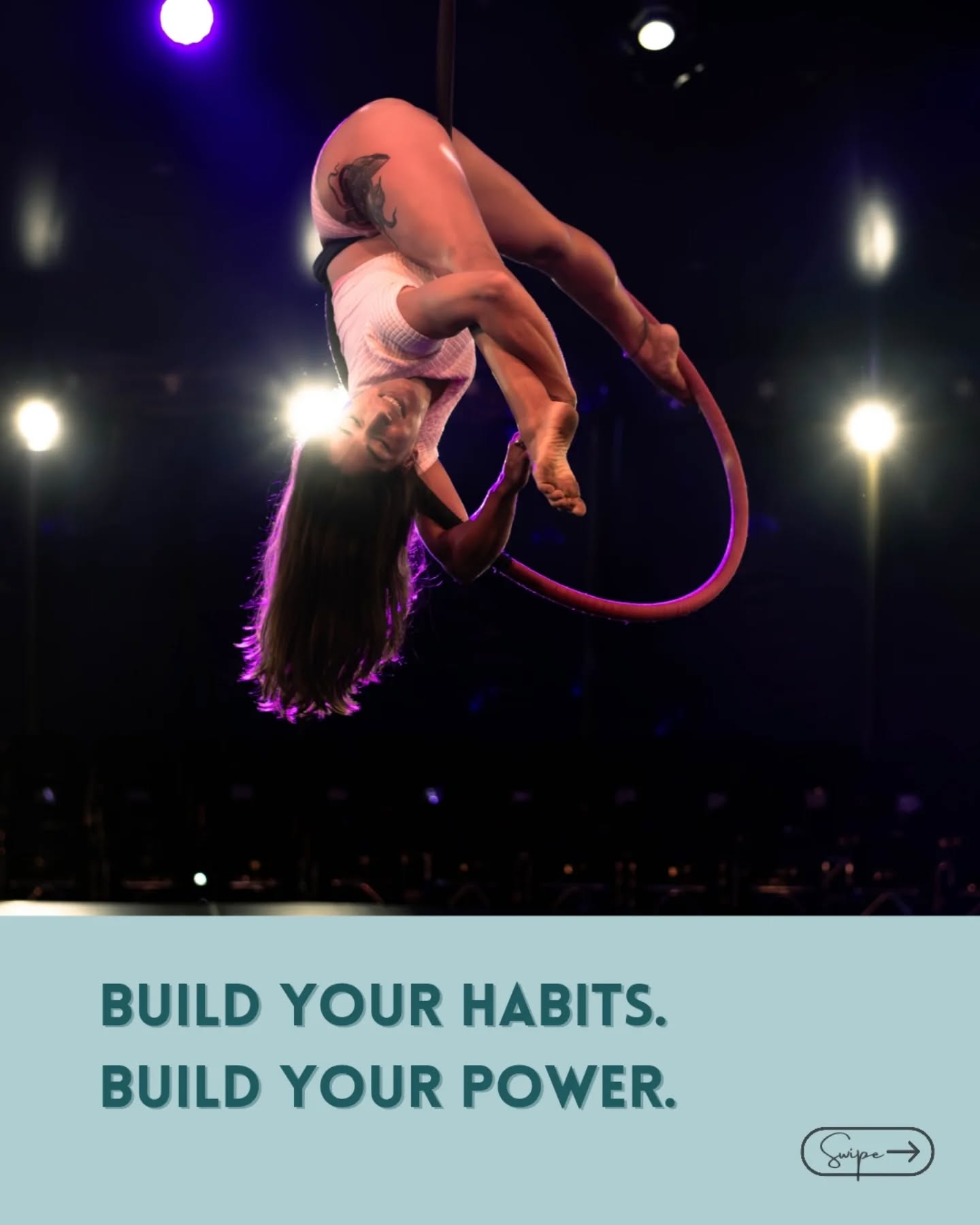 Build your habits. Build your power. ✨
Es gibt keine magische Pille, kein schnelles Rezept, das dich von heute auf morgen in deinem Körper wohler fühlen lässt.
Es geht darum, deine Stärken und Schwächen zu kennen, sie zu erkennen und aktiv daran zu arbeiten.
Es ist auch nicht einfach nur Glück.
Die Umstände können dich unterstützen, aber du entscheidest, wann, wo und wie du losgehst.
Sei geduldig mit dir. Sei liebevoll zu dir selbst.
Du bist auch nicht auf die Welt gekommen und konntest sofort perfekt laufen, du hast gelernt, bist hingefallen und hast es wieder versucht.
Starte jetzt. Dein zukünftiges Ich wird es dir danken. 💫
.
.
.
.
.
.
.
.
.
.
.
.
.
.
.
#dranbleiben #selbstentwicklung #vertrauedeinemprozess
