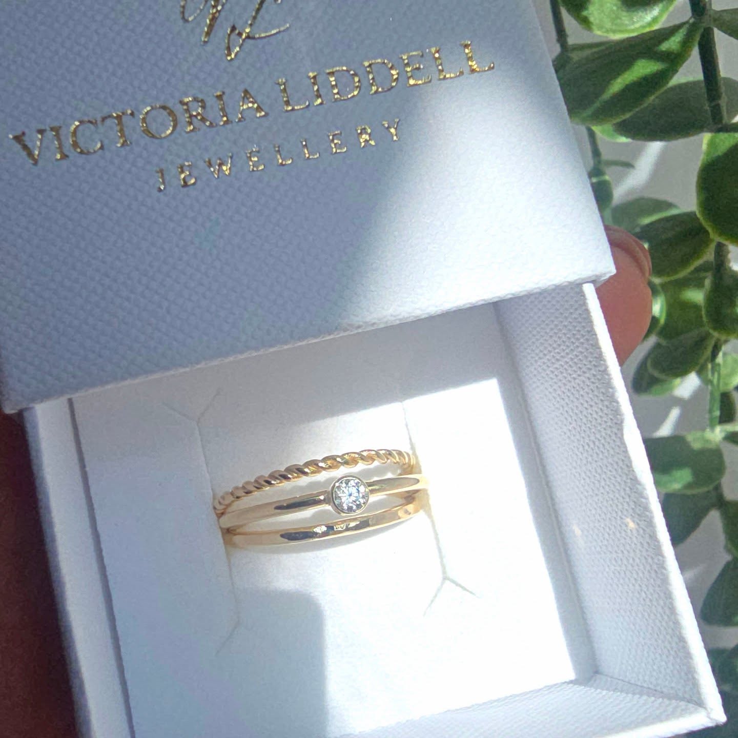 I loved making these 9ct gold stacking rings, they look so pretty on ✨️