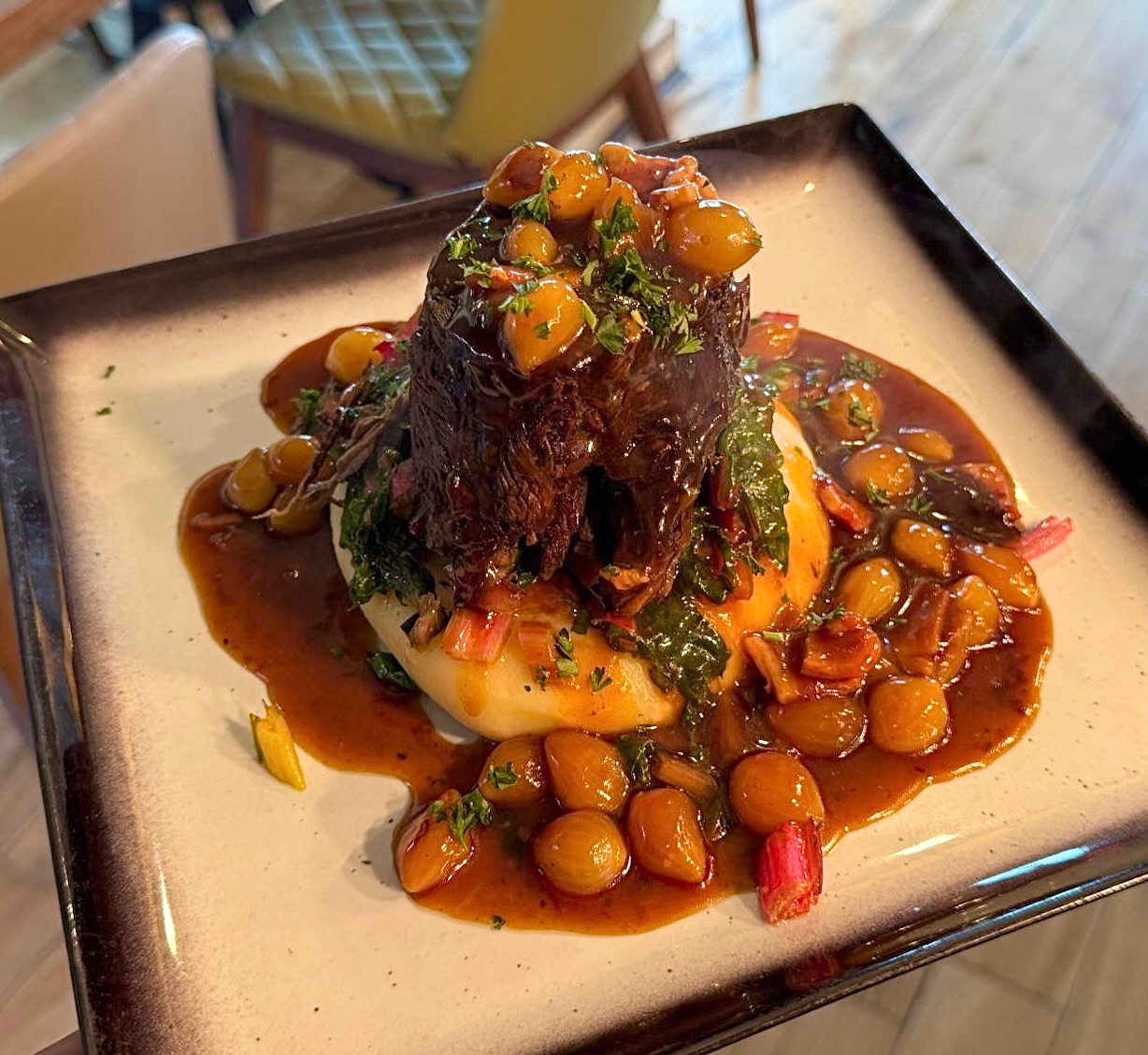Beef Blade on special this weekend 🤎
Rich, tender, and packed with flavour — exactly what your weekend plans needed. 🍷
Available until sold out! 🤗
