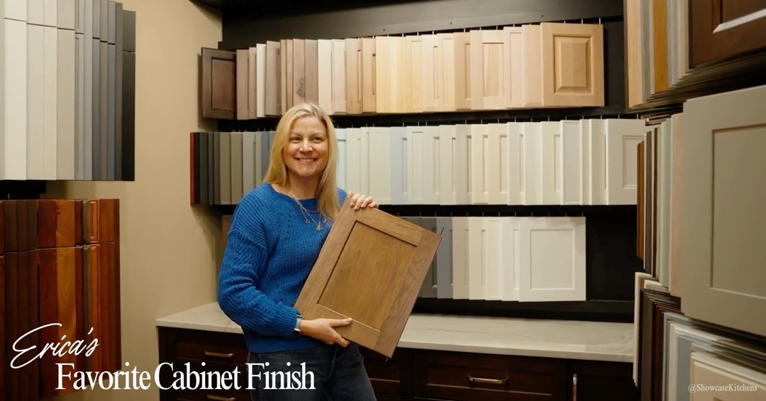Ericaโs favorite cabinet colorโฆ
.
.
#CantonCT #FarmingtonValley #CTHomes #KitchenDesign #CabinetDesign #KitchenInspo #LuxuryKitchens #LocalDesigners