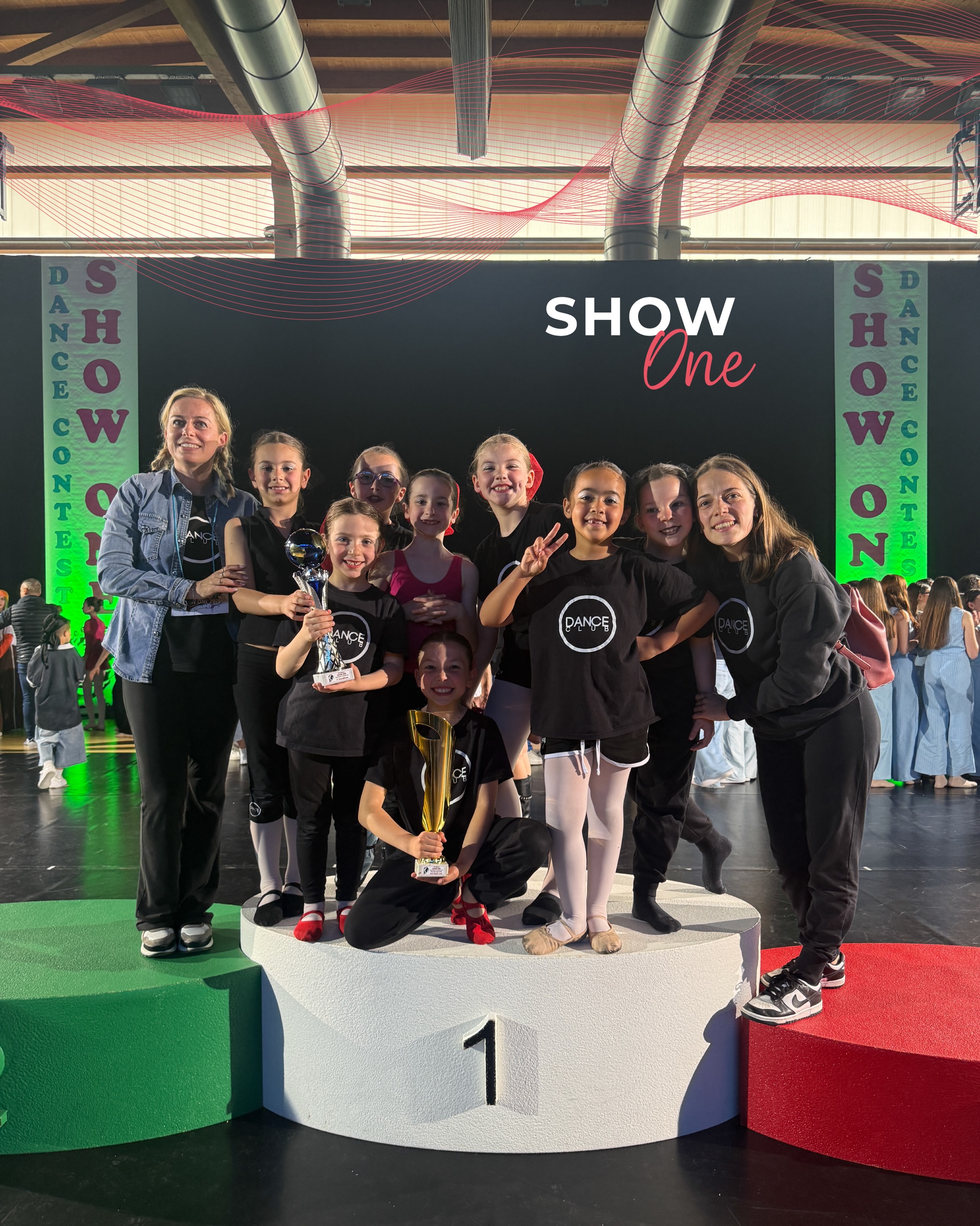 SHOW ONE
10 Maggio 2026
Ogni passo racconta crescita, emozioni e piccoli grandi successi ✨
BABYLIX
🥇1ºclassificate cat. kids - coreo ‘Di Rosso le tingerem’ di @_laura_puppi_ e @rebeccastraz
🏆Premio miglior costume
GIADA MANSUETO
🥈2ºclassificata cat. Kids - variazione ‘Ciliegina’ di @aletorrielli
🏆Premio miglior talento
BEATRICE CAVALLARO
🥇1ºclassificata cat.classico solisti Junior - variazione ‘Il Pipistrello’ di @aletorrielli
AURORA ALBERTI
🥈2ºclassificata cat.classico solisti teen - variazione ‘La fille mal gardèe’ di @aletorrielli
IRIS VRAPI
🥈2ºclassificata cat.modern solisti junior - coreo ‘Guapparia’ di @grazia_vita01
GIULIA GRIMOLDI & ELENA DI GREGORIO
🥈2ºclassificate cat.contemporaneo passi a due junior - coreo ‘Mischievous birds’ di @grazia_vita01 e @alessiasmorta
CLARA PICCIONE & REBECCA RUBINACCIO
🥇1ºclassificate cat.contemporaneo passi a due teen - coreo ‘Travellers’ di @alessiasmorta
🏆 Premio della critica
MODERN ACADEMY SENIOR
🥉3ºclassificate cat.modern gruppi senior - coreo ‘Moka’ di progetto DCMB
SEVEN SINS
🥉3ºclassificate cat.hip hop gruppi senior - coreo di @__alexpapi__
🏅Clara Piccione selezionata per collaborazioni come dancer e volto in produzioni videoclip
Un grazie speciale ai nostri allievi per la passione e l’impegno, agli insegnanti per la professionalità e la costanza, e alle famiglie per esserci sempre con affetto e fiducia ❤️
Grazie ❤️ @showonedancecontest
Laura P.