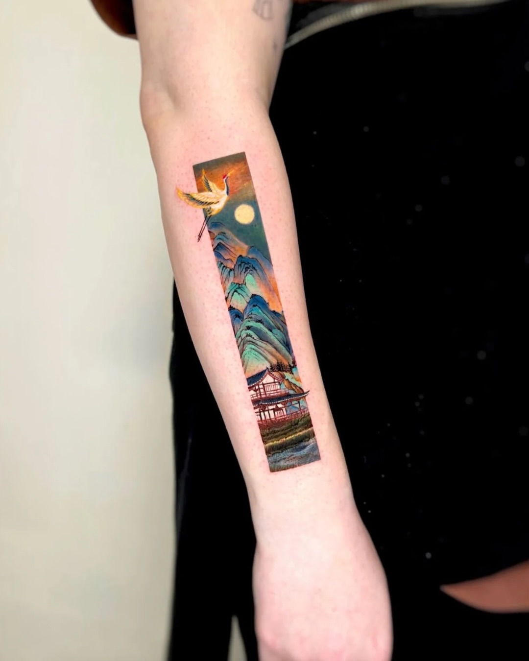 Oriental Painting Strip done by @boratattoo
Booking via:
www.crybabyffm.com/contact