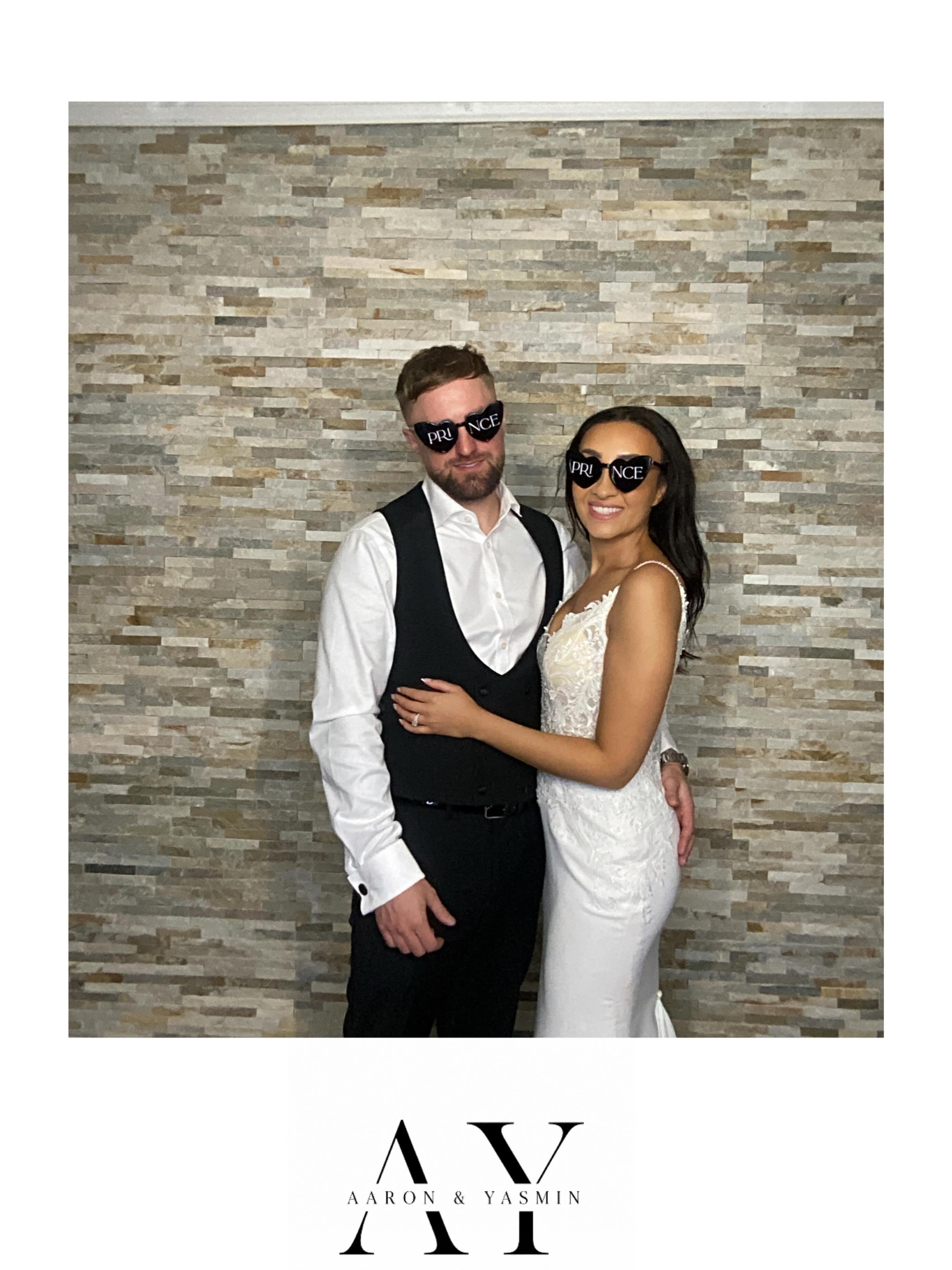 Aaron & Yasmin π€π€ Wedding with our vintage digital pod last week, stunning π€© Congratulations π₯