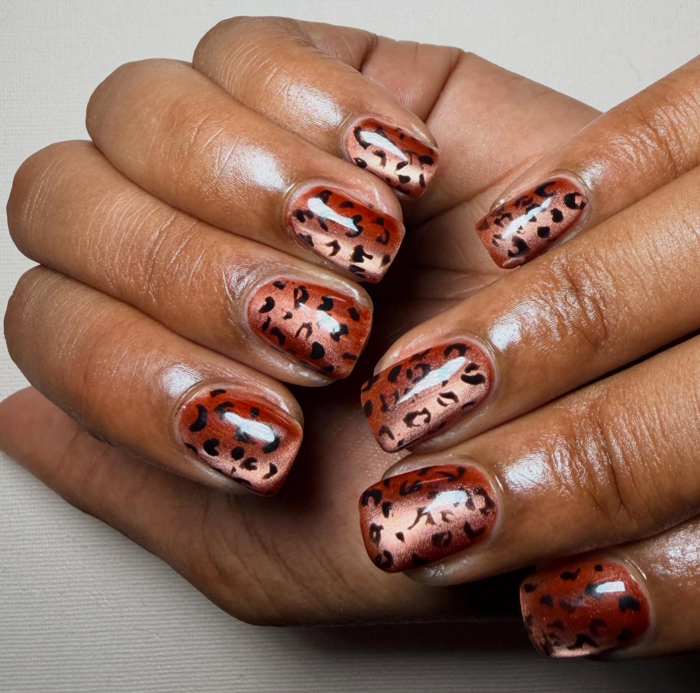 Welcome Corrie back by booking with her on our site 🤎
Her schedule is now open!
#brownsugarnailspa #phillynails #polygel #cateyenails #naturalnails