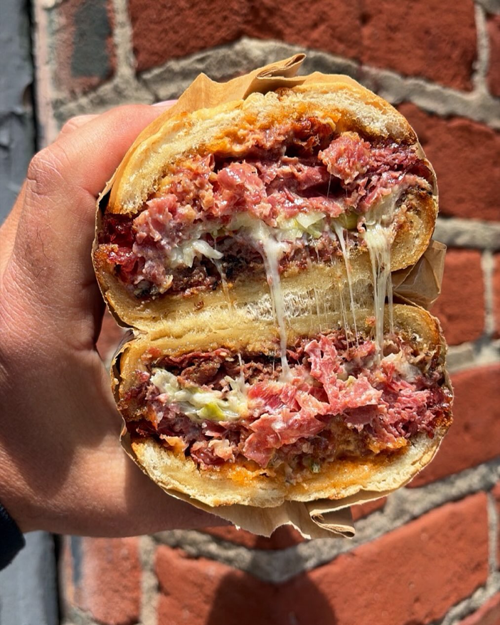 I love it when the corned beef breaks off like this. Yee yee.