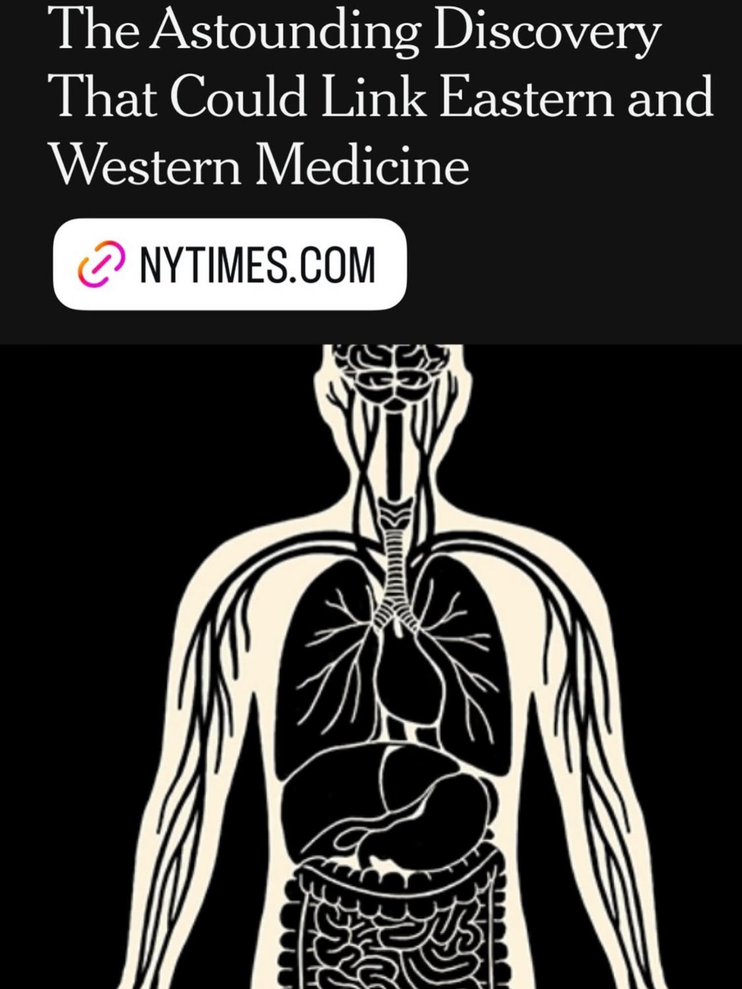Joseph Pilates called his method an “internal shower.” 🚿 We loved seeing this @nytimes piece on science’s validation of the Interstitium—a fluid-filled web connecting our entire body.
When we practice exercises like The Saw or Swan Dive, we aren’t just stretching; the combination of deep, rhythmic breathing and spinal twisting literally “wrings out” this newly discovered circulatory system to keep our tissues hydrated and resilient. By moving the fluid, we clear the mind. 🌿
#Contrology #Interstitium #CentralParkPilates #PilatesScience #MindBodyConnection