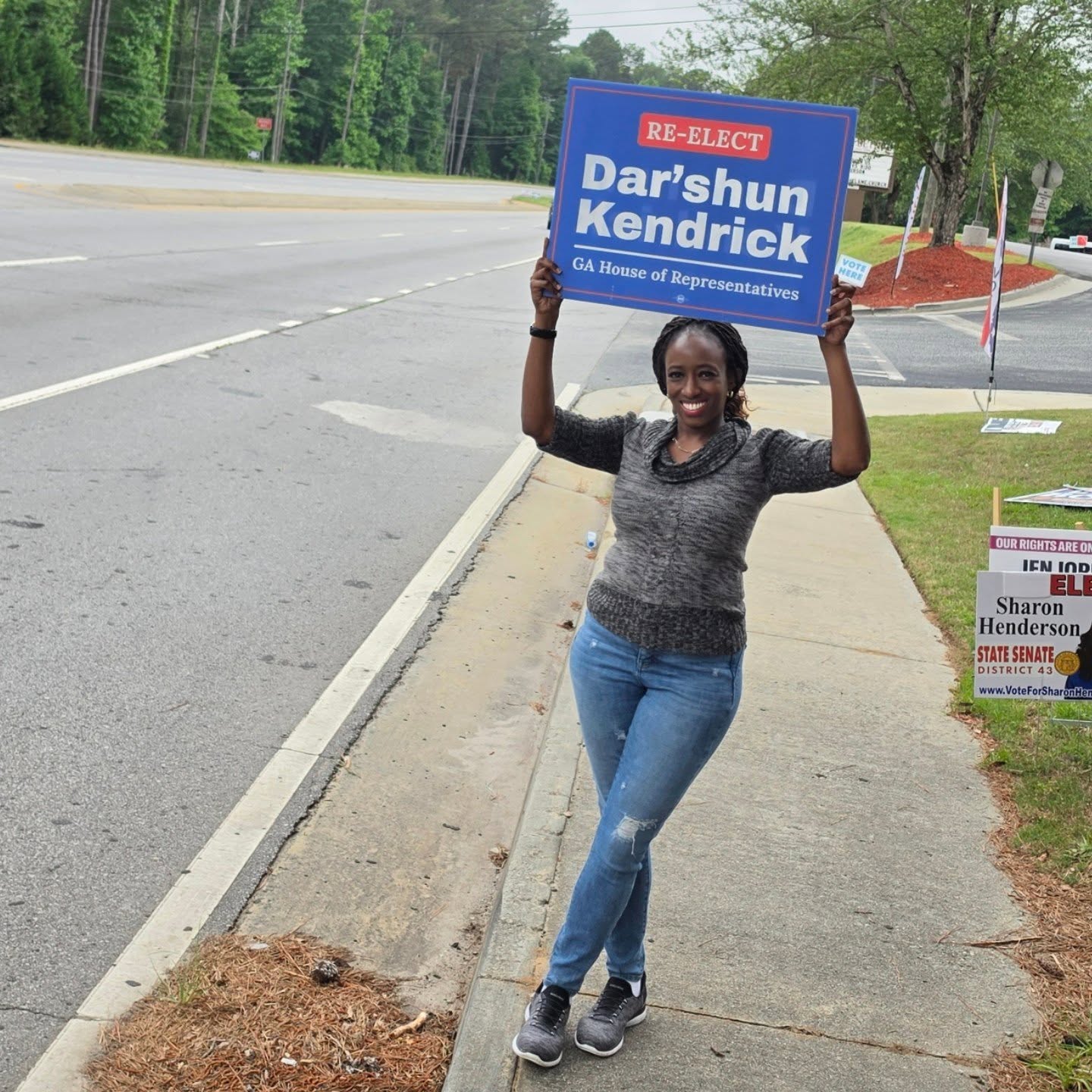 With 10 days to go until the primary....
Team Kendrick was out here doing EVERYTHING to let constituents of House District 95 know I have, I am and I will continue to FIGHT for your rights and a better future 🙌🏾
I was so encouraged by the many honks this morning in support of this campaign....🙏🏾
Make sure you get out and vote 🗳 There's still time to get out today ❗️😍❗️