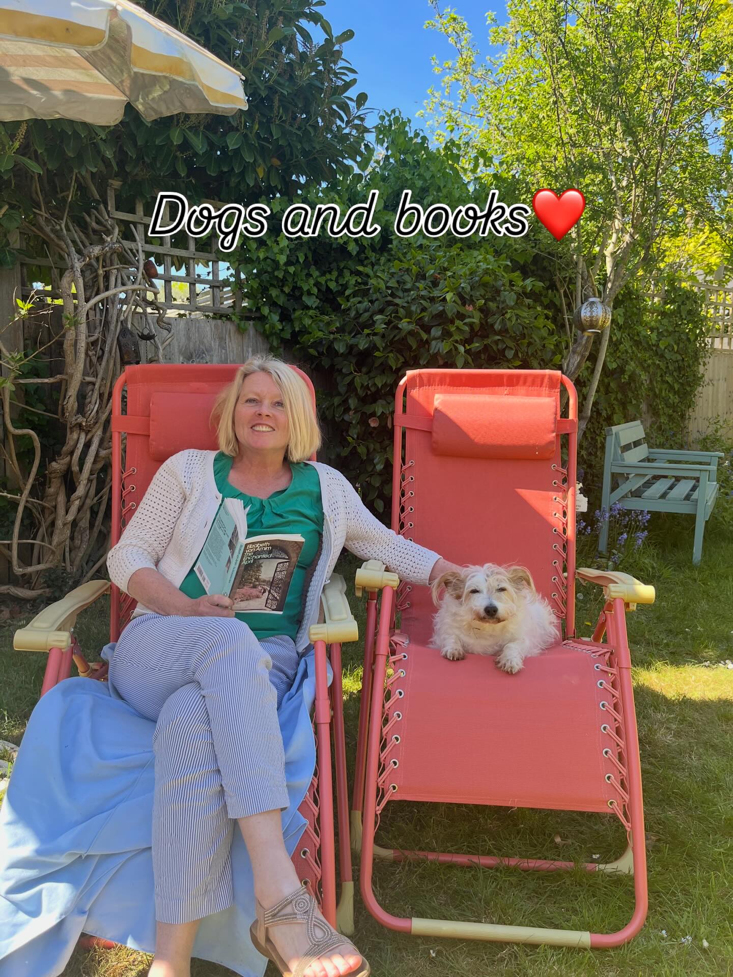 Perfect afternoon. Also I really recommend The Enchanted April by Elizabeth von Arnim. #readoutside #dottie #lovebooks #reading #dogsandbooks