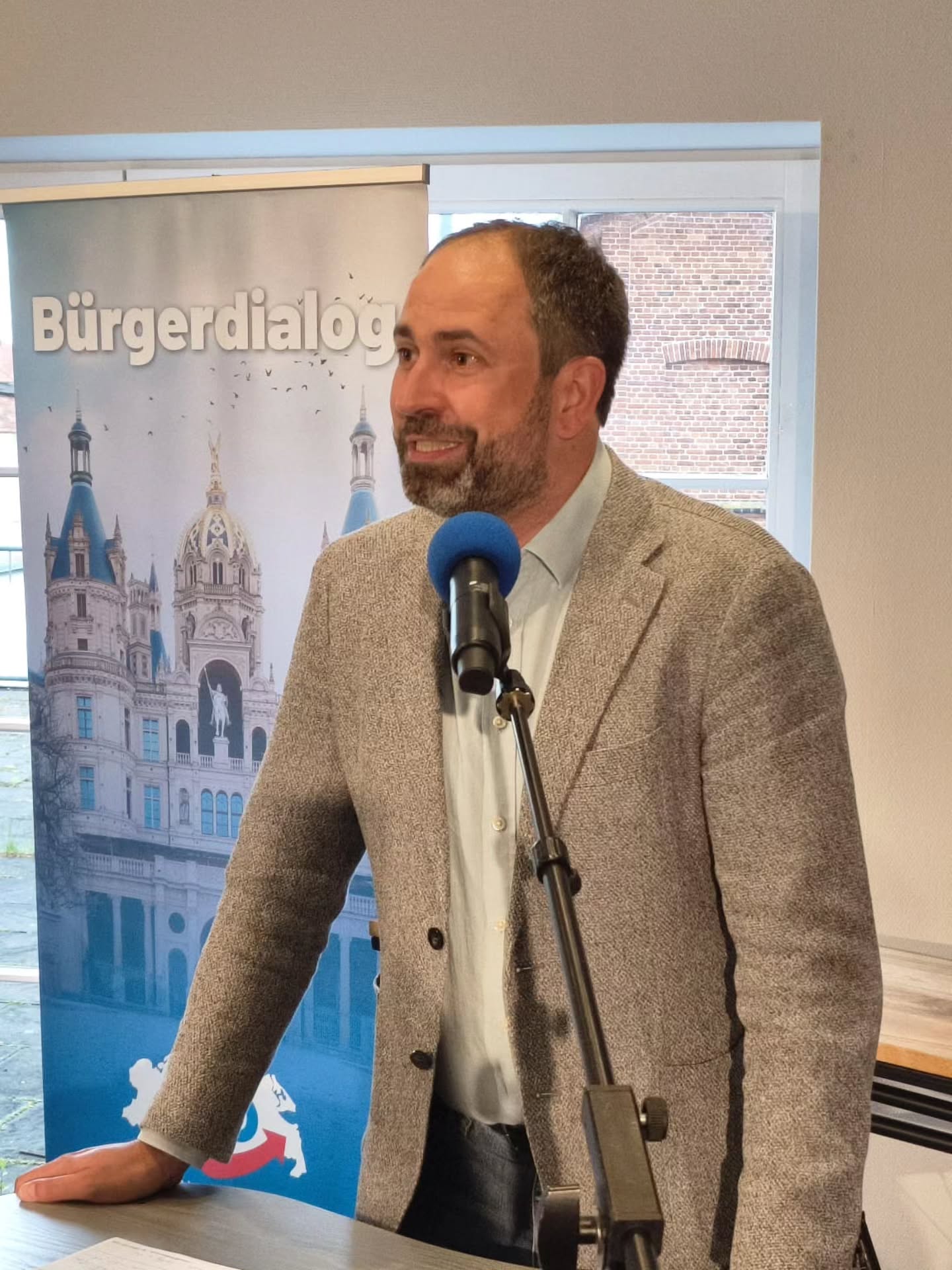 Zu Gast beim gut besuchten Bürgerdialog zusammen mit @springer_rene @paultimm_afd @martinschmidtafd @enrico.schult in Mecklenburg-Vorpommern.
