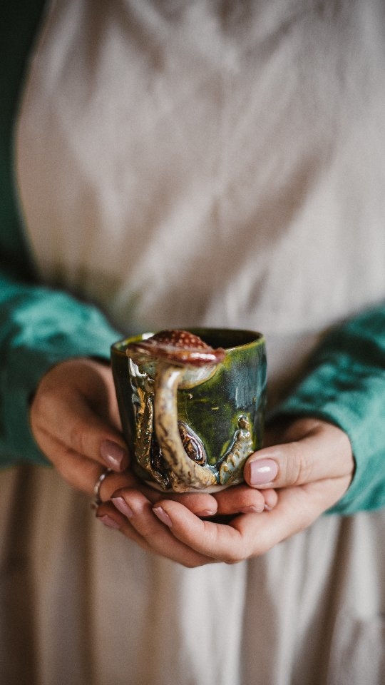 How I relieve stress…
tea, nature, clay 🤍