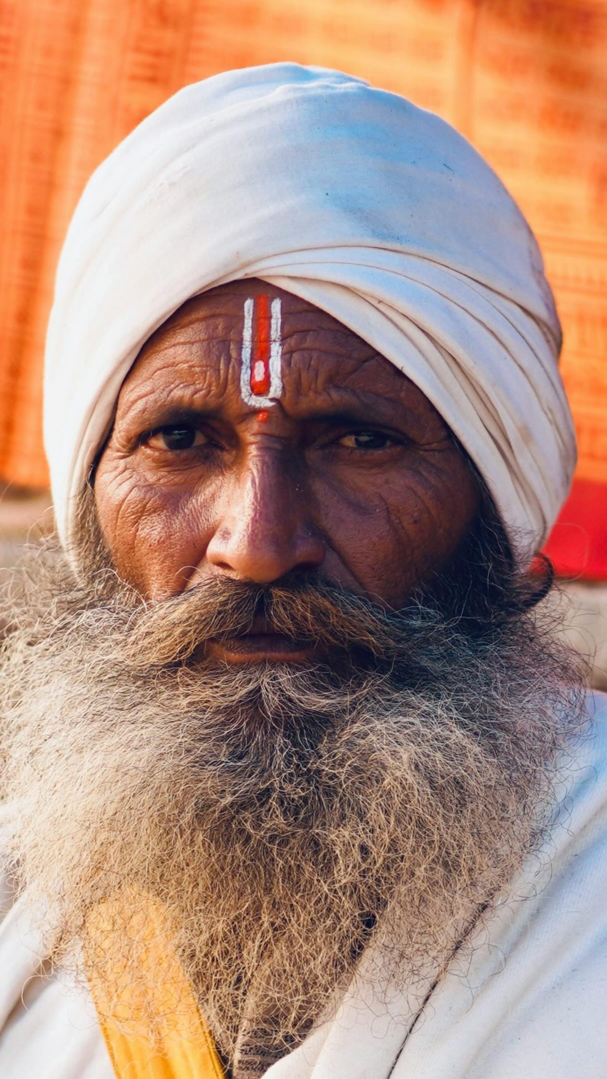 Come si trova un Maestro? Molti vivono questa ricerca con ossessione, alimentando quel senso di mancanza che è tipico del Samsara.
La verità è che il Maestro arriva quando è il momento giusto… e spesso in modi che la nostra mente fatica perfino ad anticipare o immaginare.
Ecco che dire “sì” a un’esperienza, a un invito o a un viaggio può trasformarsi nel modo più potente per scuotere la nostra energia e uscire dalle ripetizioni del quotidiano 🙏🏻
🪐 Dire sì alla Vita è un atto di fiducia verso il Divino, verso l’Universo, verso un’Energia più grande.
🌙 Stasera entreremo nel vivo di questi temi: esploreremo insieme come riconnetterci ai Piani di Luce e come il viaggio, quello interiore e quello fisico, rappresenti una chiave di volta per la trasformazione.
Ti aspetto oggi 7 Maggio alle ore 21:00 al mio webinar gratuito 🥰
💬 Commenta con “Samsara” per ricevere in DM il link e iscriverti gratuitamente!
#samsara #webinar #seminario #spiritualità #crescitapersonale