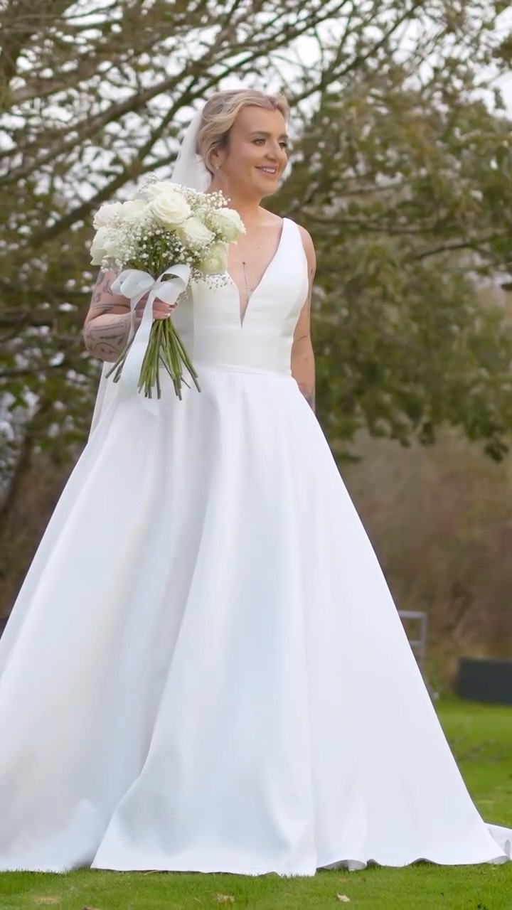 Caryl & Gethin 🤍
Diwrnod llawn cariad a chwerthin 🥂💍#videography #fyp #northwalesweddings #wedding #bride