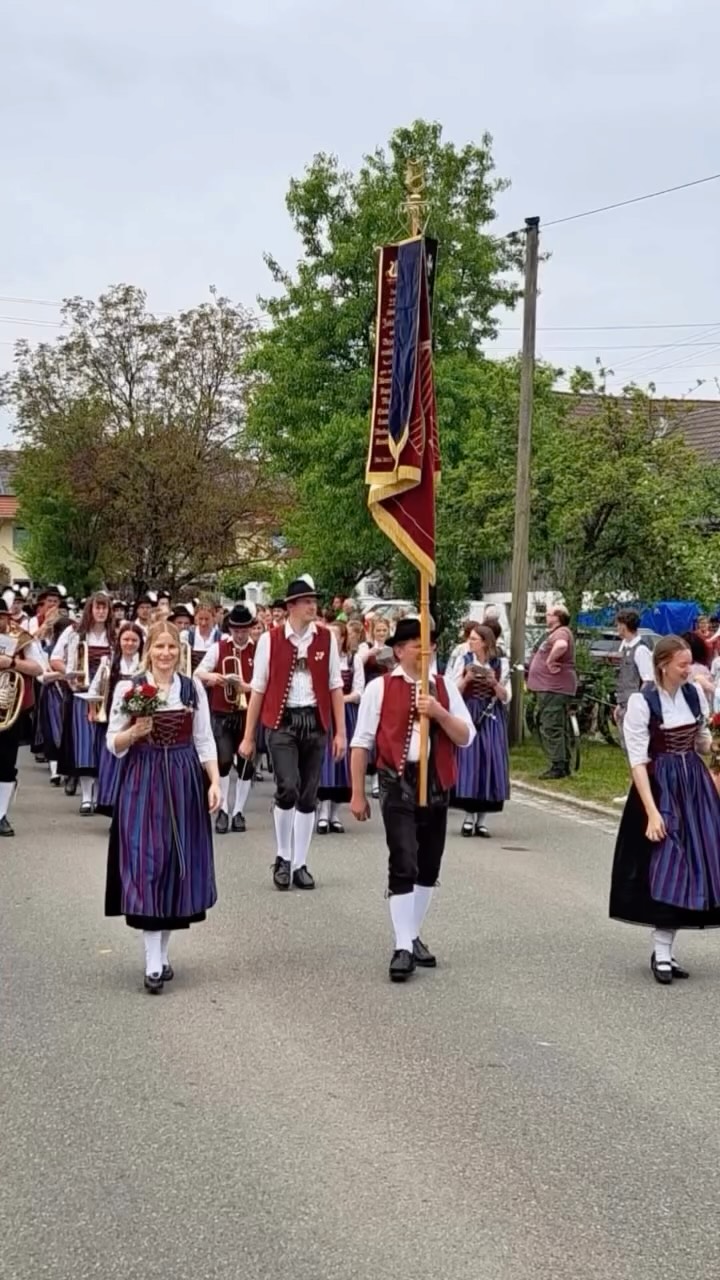 Bezirksmusikfest 2026 in Engetried! 🎉 Was für ein Festsonntag mit bestem Wetter & geiler Stimmung ☀️🍺🥳 @musikkapelle.engetried
#bmf #bmf2026 #bmfengetried #musik #blasmusik