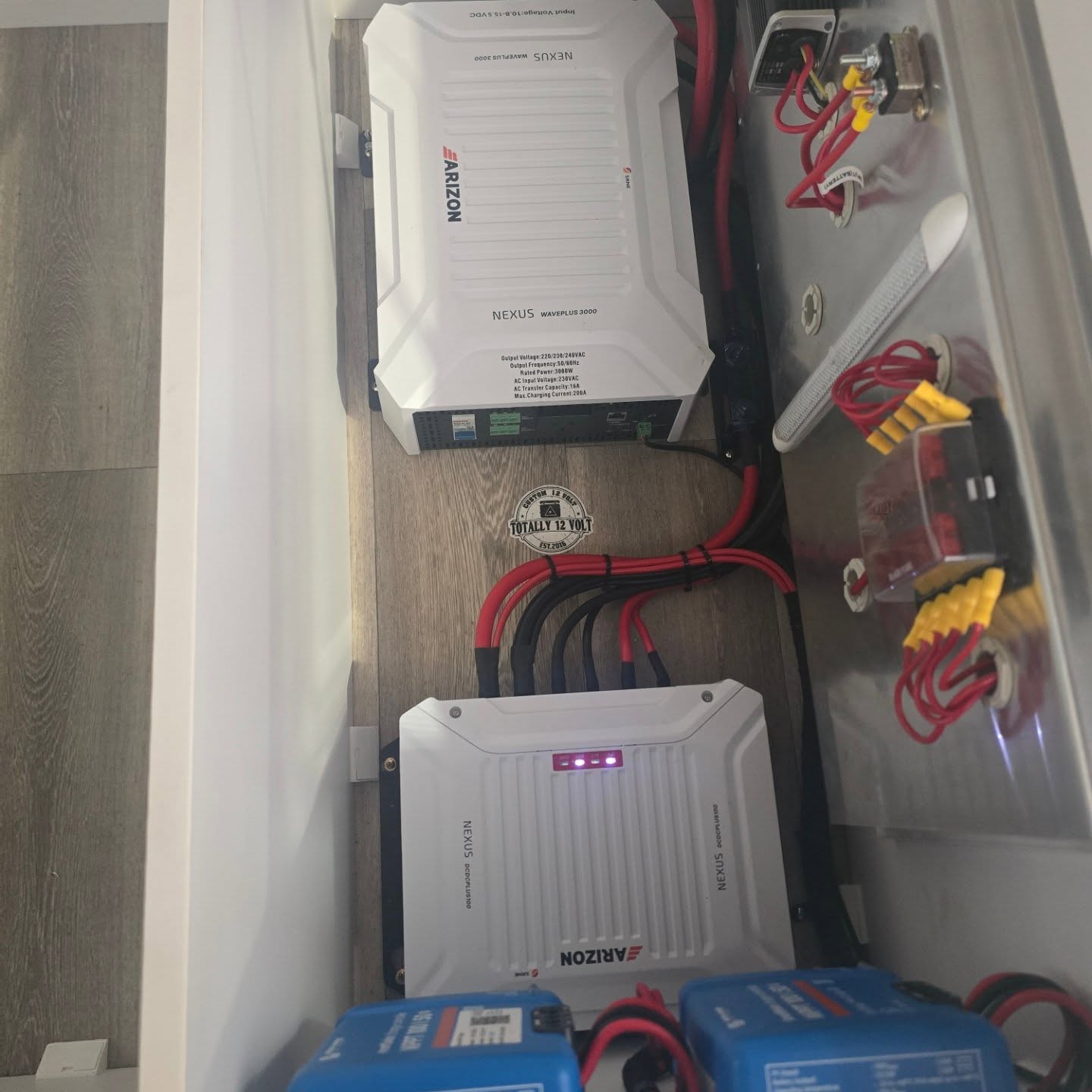 Loving the Arizon gear. 😍 We upgraded this caravan with a 3000watt / 200amp inverter charger & a 100amp DCDC/MPPT charger. The customer allready had over 1000watts on his caravan fitted by another installer running through a 50a solar controller and a 30a inline fuse.... They have multiple portable solar panels as well so we used his existing 50a controller and added another for portable panels. @arizonoffgrid
#arizon #caravanelectrics #caravanlithiumupgrade #offgrid #autoelectrical