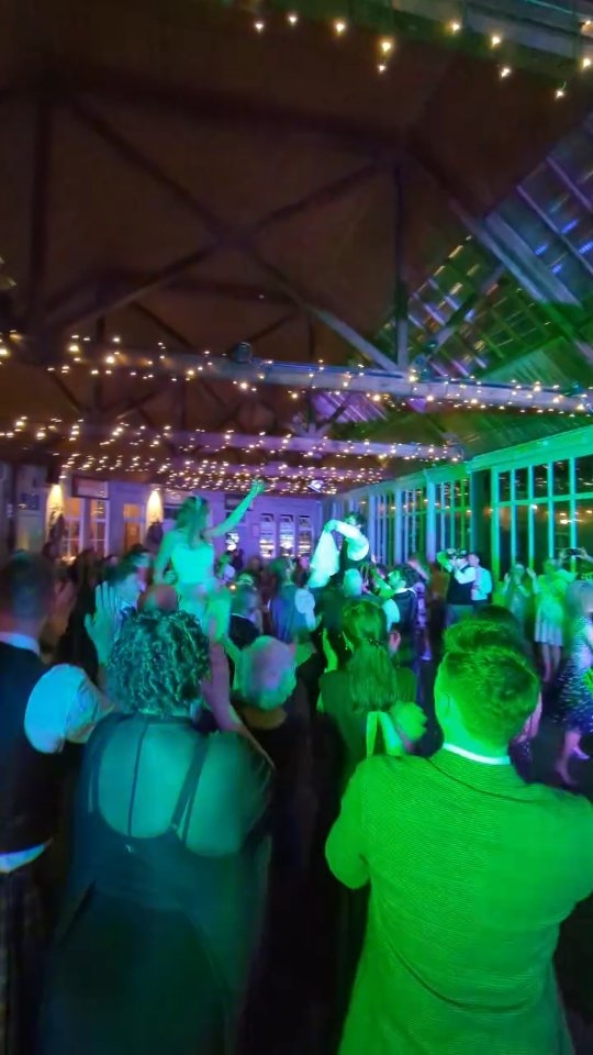 What a night this was @errolparkestate with the 9 piece band.
From funk to ceilidh and then Jewish dancing, the dancefloor was never empty!
.
info@establishedentertainment.co.uk
.
.
.
.
.
.
.
.
.
#functionband #luxuryshowband #weddingscotland #scottishweddinginspiration #scotlandwedding