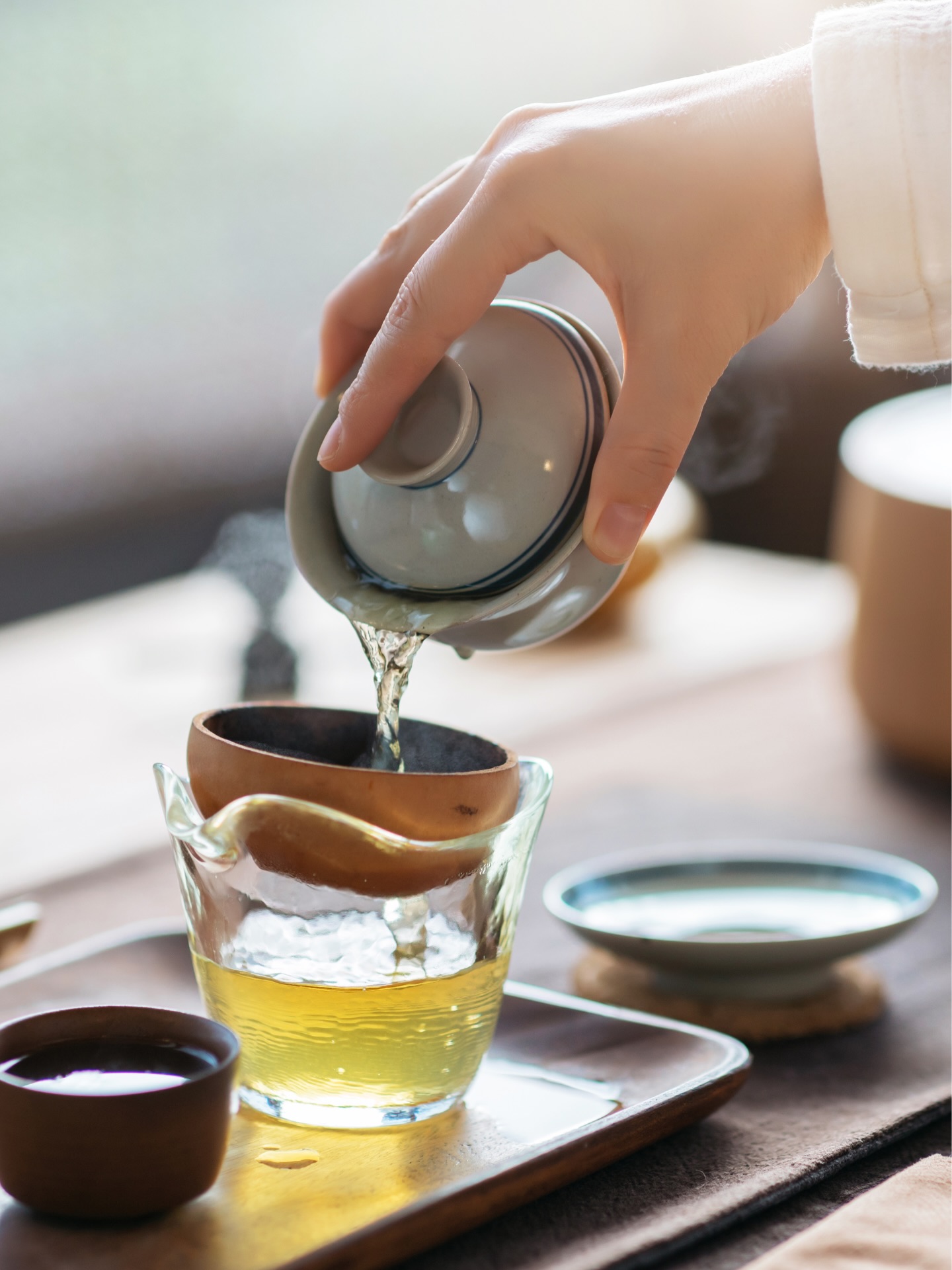 🇬🇧✨ TEA TOUR IN BRUSSELS ✨
🗓️ Saturday, 30 May 2026
🕤 Departure at 9:30 sharp
📍Darjeeling Garden
Brussels is brewing. Join us!
To celebrate International Tea Day, the Brussels Tea Festival® team takes you on a tea walk through the places and people shaping Brussels’ tea scene.
Tea houses, tastings, beautiful encounters…
A morning to discover the city differently, before the Brussels Tea Festival® on 27 September 2026.
🍃 Limited spots
🎟️ Register via the link in bio
🇫🇷✨ TEA TOUR À BRUXELLES ✨
🗓️ Samedi 30 mai 2026
🕤 Départ à 9h30 précises
📍Darjeeling Garden
Bruxelles infuse. Venez avec nous !
Pour célébrer la Journée internationale du thé, la team du Brussels Tea Festival® vous emmène en balade à la rencontre des acteurs qui font vibrer la scène du thé à Bruxelles.
Maisons de thé, dégustations, belles rencontres…
Une matinée pour goûter la ville autrement, en attendant le Brussels Tea Festival® du 27 septembre 2026.
🍃 Places limitées
🎟️ Inscriptions via le lien en bio
@darjeelinggarden @virginia.cafe @chashi_brussels @kage.cocktailbar
#brusselsteafestival #brusselsteafriends #teainbrussels