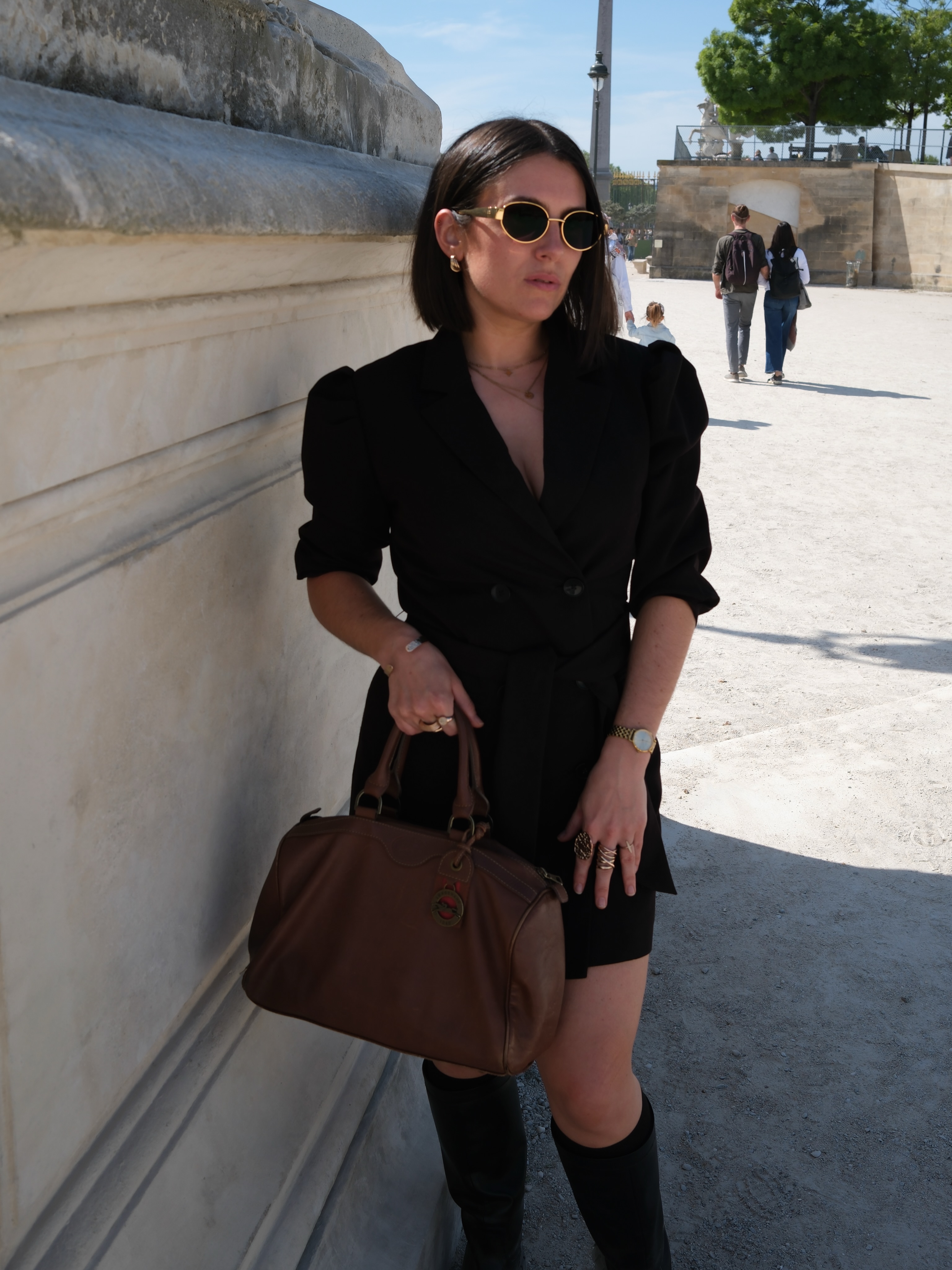 35 ans ❤️🔥
J’ai 35 ans. Un enfant de presque 10 ans. Le bac et le permis depuis 17 ans. J’ai eu plus de 12 logements, une vingtaine de job. Actuellement 4 boulots complémentaires … mdr je suis adulte.
Et j’avais un message à vous passer mes stars.
Bisou de moi ✨❤️🔥
📸 @sahamage
CYCLE FEMININ, SORORITE, FEMMES, FÉMINITÉ, BIEN ÊTRE, HUMOUR, SOIRÉE, BIRTHDAY, SELF LOVE, ANGERS, MAMAN, DIETETICIENNE