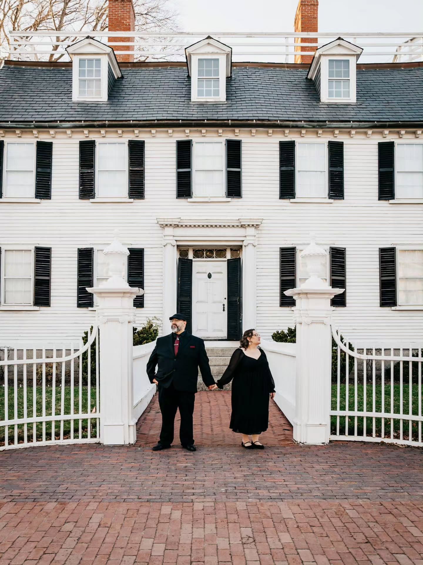 Benny & Belinda traveled from New Jersey to Salem for an intimate, private elopement that was completely their own! Held in the quiet gardens behind Ropes Mansion, their ceremony included a powerful smoke blessing to release the past and step forward with intention, followed by personal vows, heartfelt “I Do” promises, an exchange of rings, and a kiss to seal it all. With a shared love of history and all things spooky and magical, it was the perfect dark-and-moody Salem elopement they had imagined! 🖤🌬💍💐📖
#salemmassachusetts #elopement
#wedding #officiant #witchywoman
📸 @caseyhillphotography
🌿💨 @pentagramshoppe
💄@2bglambyjojo