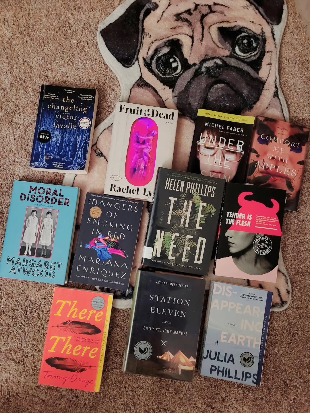 A few favorites to brighten my day 😎
These are the kind of fringe books that leave me hungry for more ❤️🔥
#booksthatbite
#speculativefiction
#readinglateatnight
#morebooksplease
#readerslife