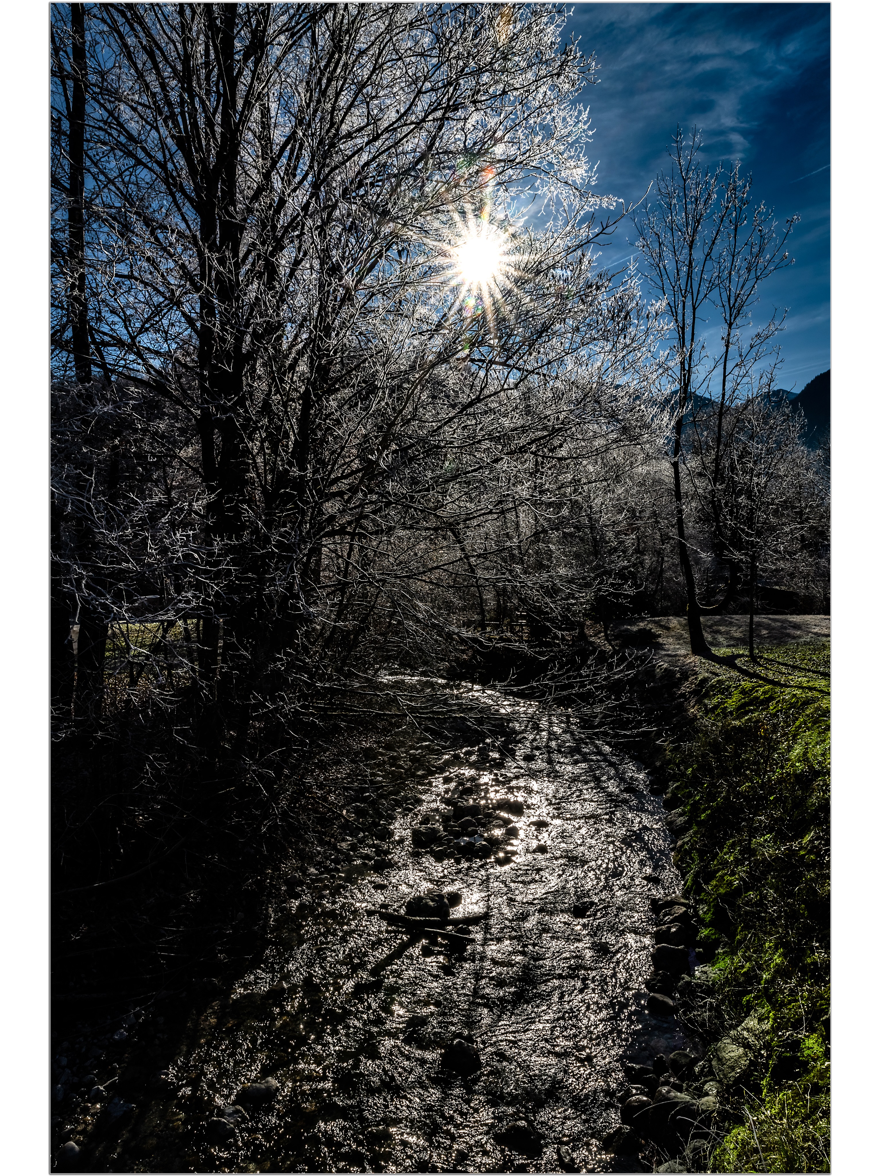 Lost myself between knowledge and responsibility. I think myself along the way, I lost myself. But there are no losing places around
.
.
#nickxasproduction #travelphotography #photogram #photo #world @natgeoexpeditions @natgeo @natgeoyourshot @natgeotravel