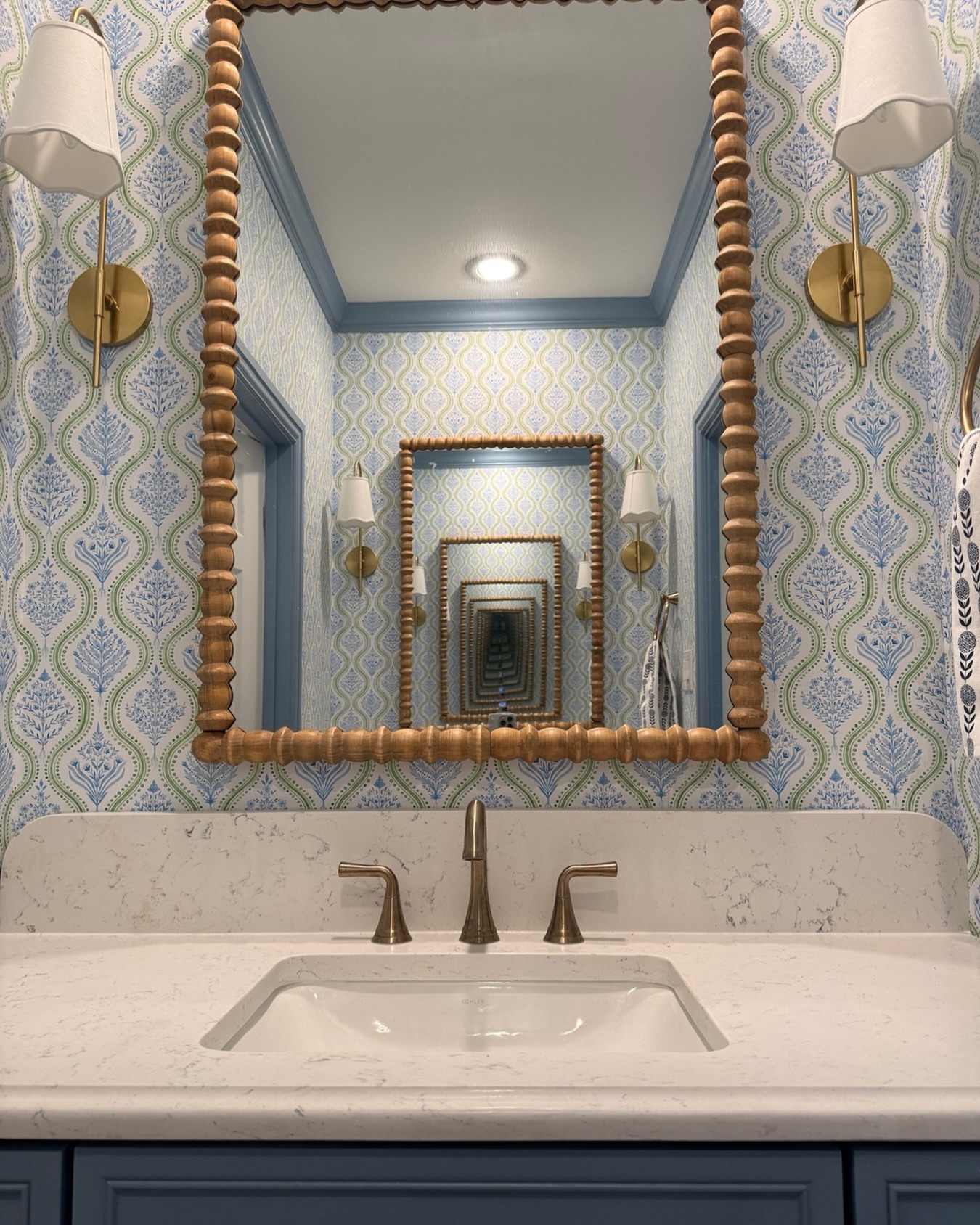 Sometimes the smallest details reflect the biggest vision.
This mirror isn