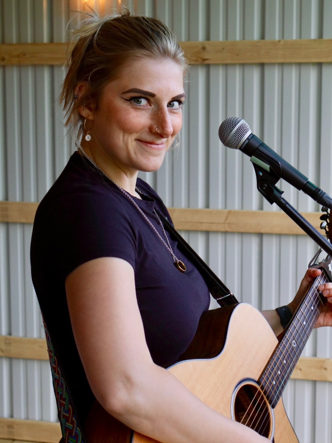 Friday • May 22 • 6:00-8:00 PM • @jlfarmandcidery
🎵 Playing at 814 Ciderworks on 5/22! 🎤
Hope to see y’all there