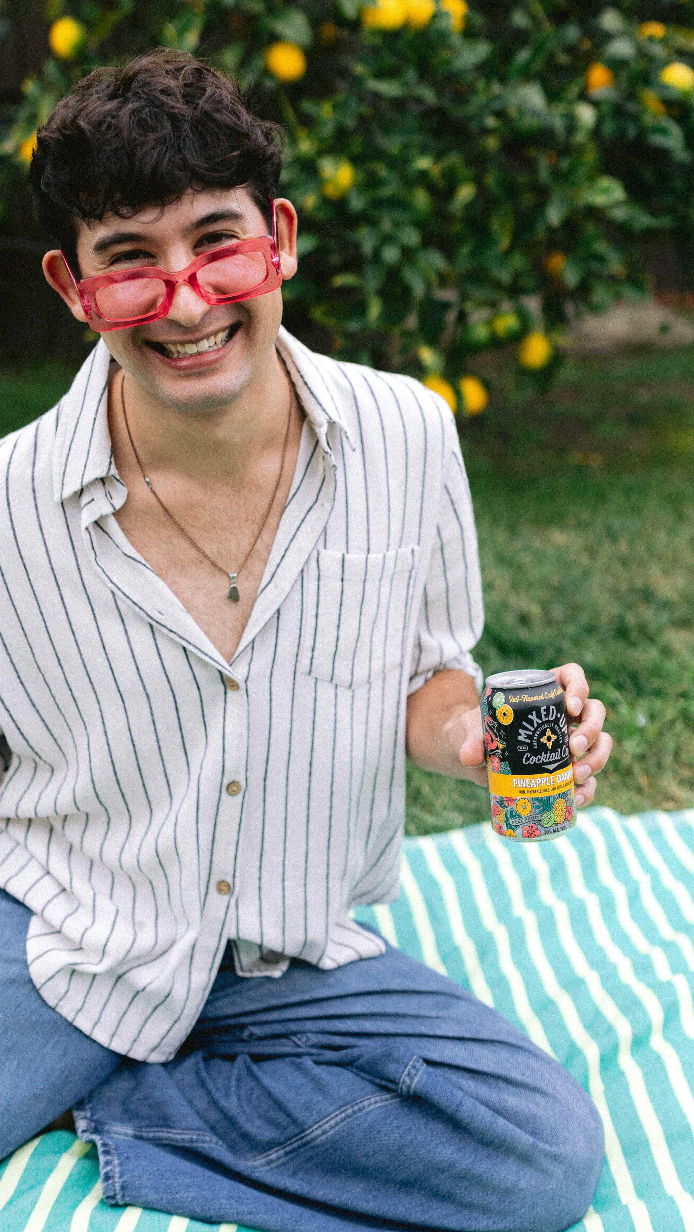 From fridge to fiesta in seconds 🌟 That’s how we’re doing Cinco de Mayo.
Find us near you, hit the link in bio + use our store locator.
#cincodemayo #sandiego #craft #cocktails