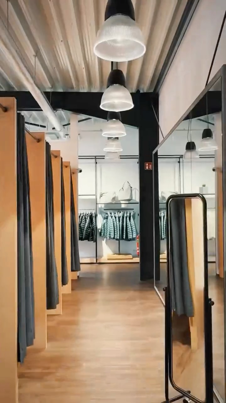 Hier ein kleiner Einblick in unsere Bornheimer Filiale.
Wir haben tolle Marke wie:
OPUS, Someday, Street One, CECIL, Buena Vista, Tom Tailor, Vanzetti, Fritzi aus Preußen.
+ eine riesen Sale-Ecke!
Die Kollektionen wechseln ständig, also kommt gern immer wieder störbern.
Euer CHRIS Team
#chris #chrismode #bornheim #fashion #mode #instafashion #outfit #outfitinspiration #filialebornheim